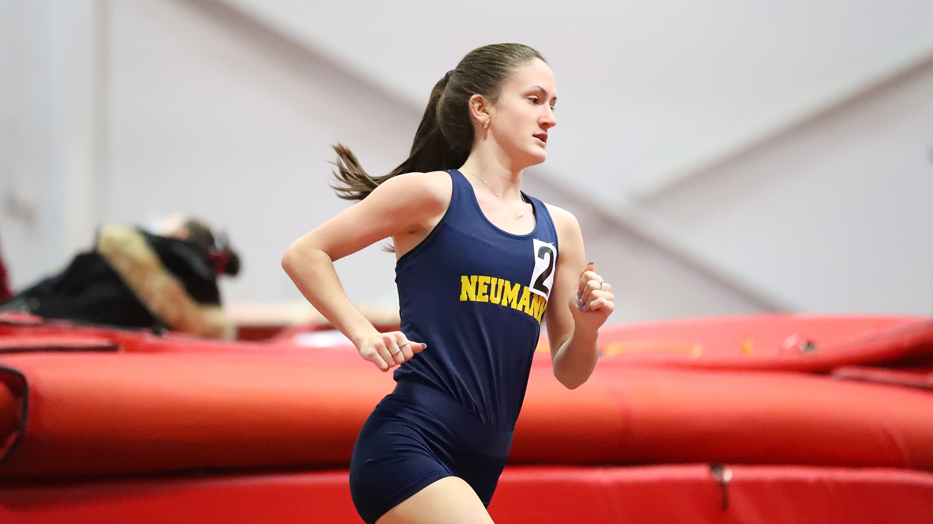220104 Neumann University - Men’s & Women’s Indoor Track at Muhlenberg