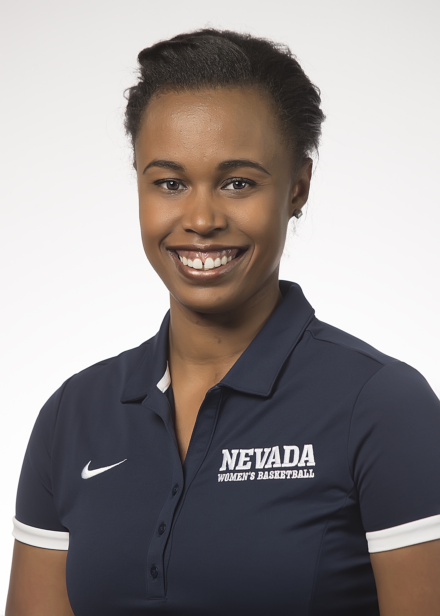 Headshot of Dominique Farris
