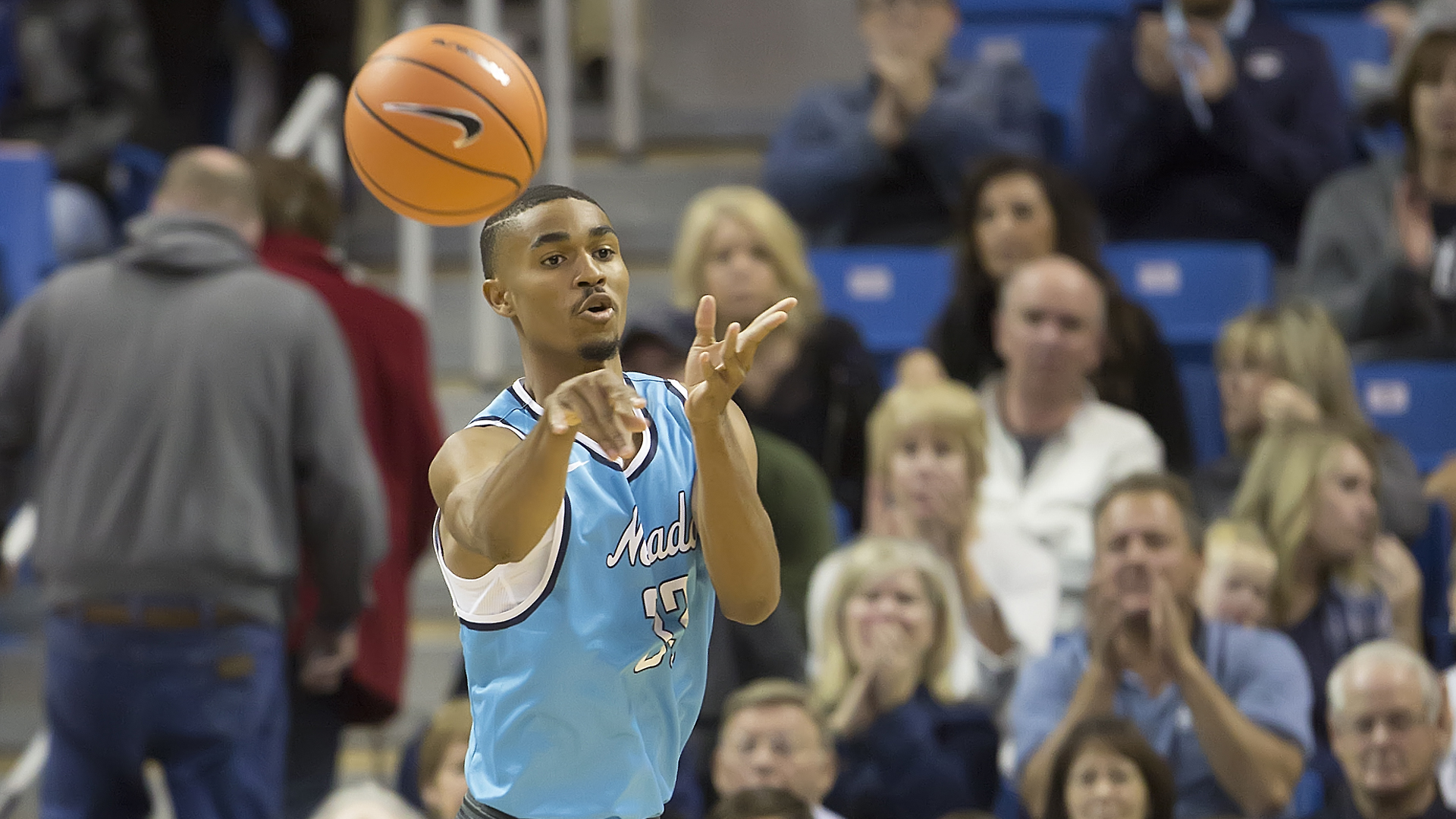 Josh Hall Men's Basketball University of Nevada Athletics