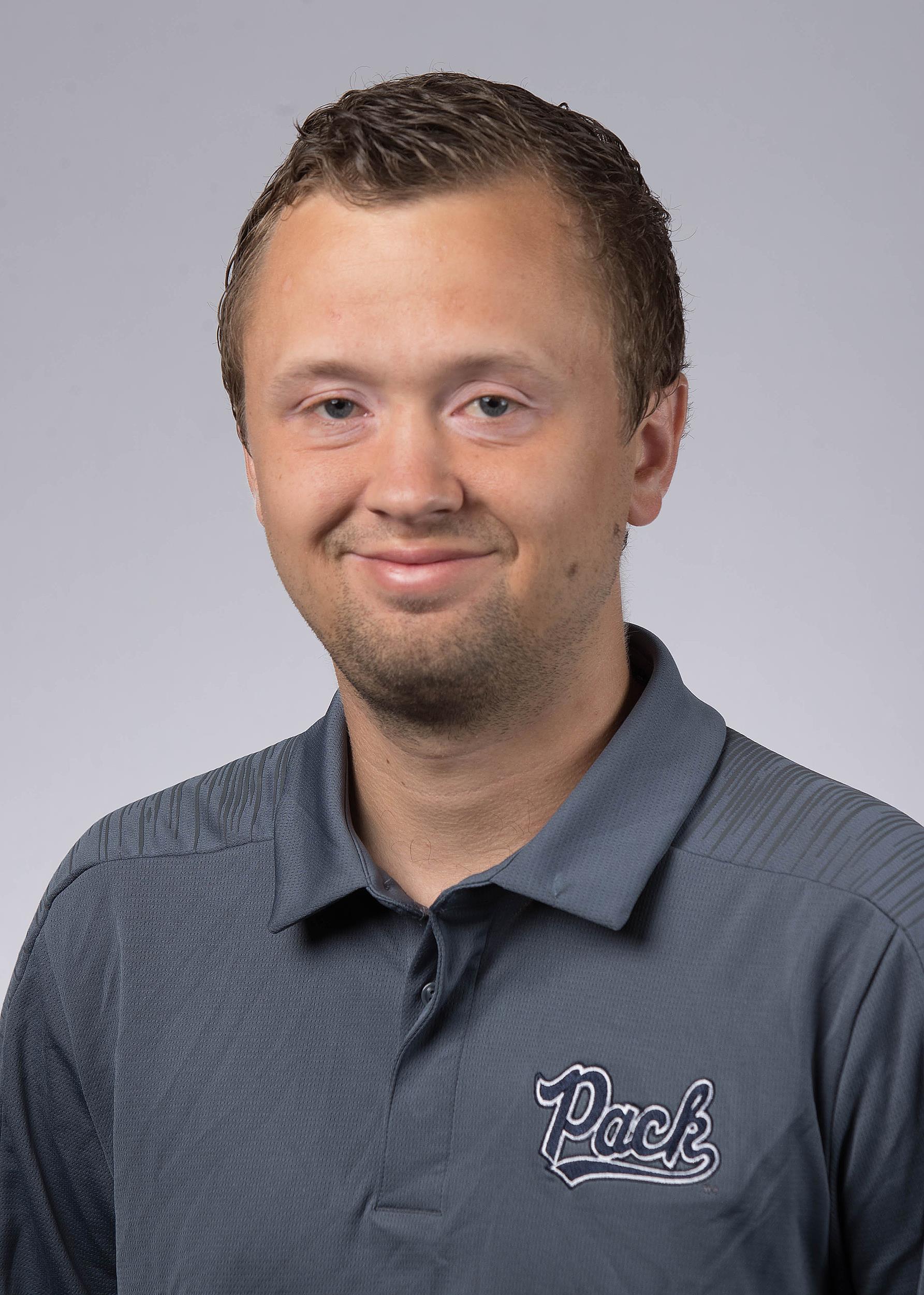 2018 Headshot of Alex Collins