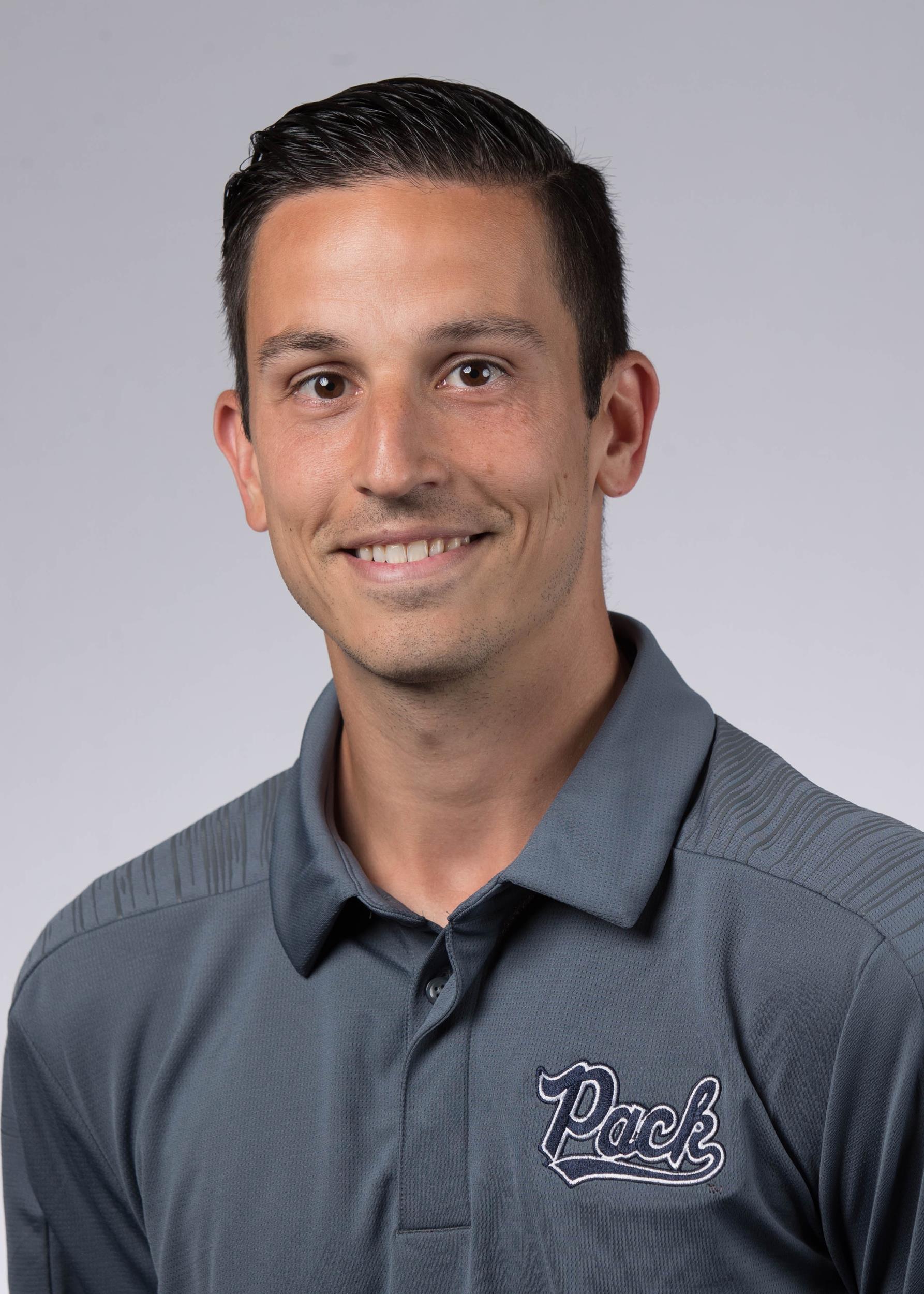 2018 Headshot of Mike Chamoures