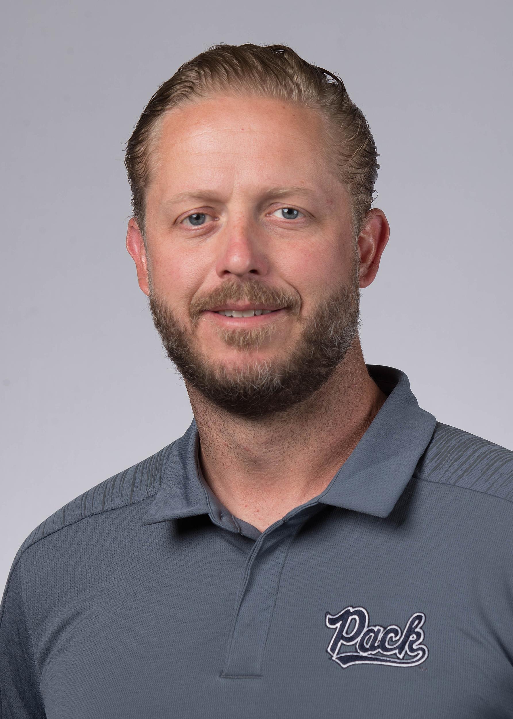 2018 Headshot of Tommy Perry