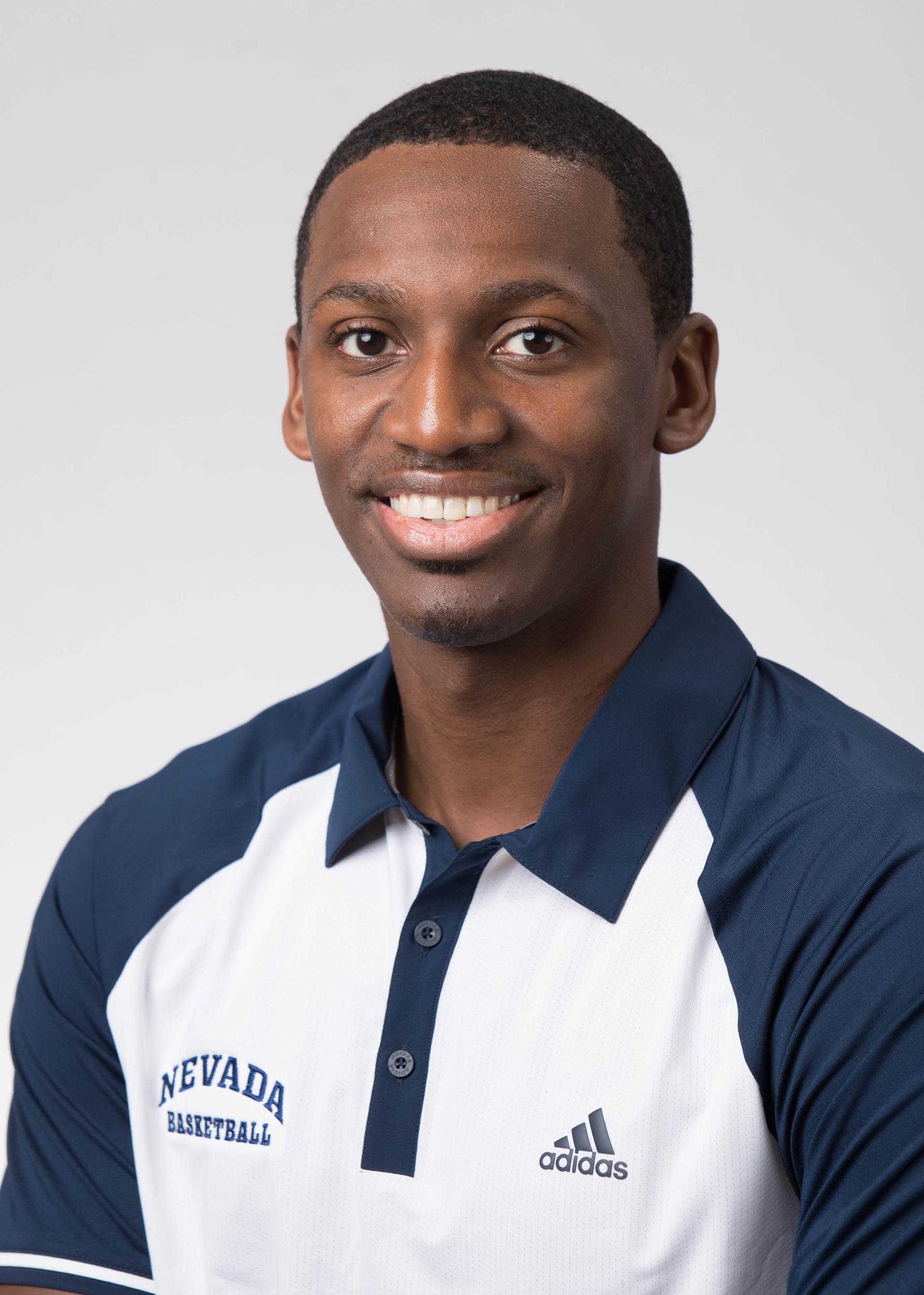 Men`s basketball head shot of Brandon Dunson