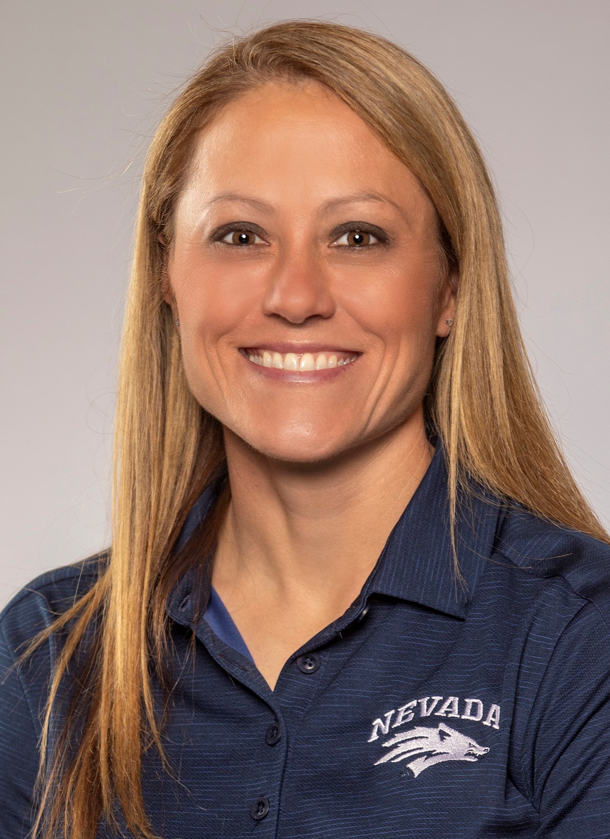 Amanda Levens 2019 headshot