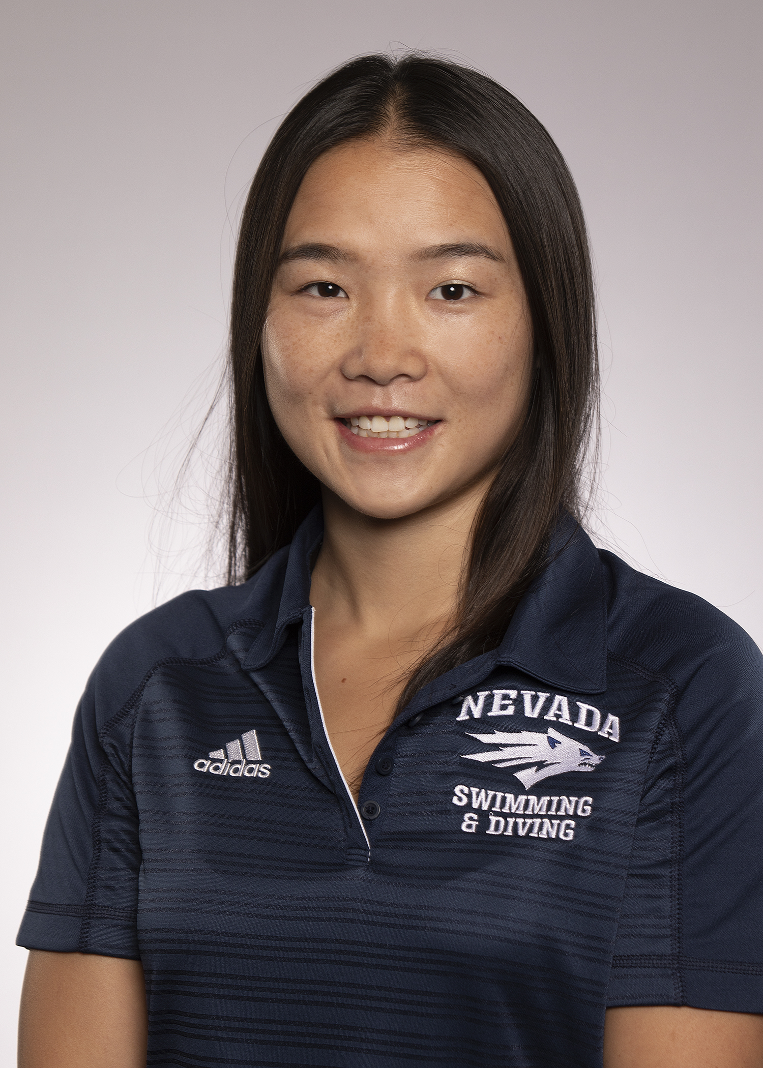 Sharae Zheng Coach Headshot - Swim and Dive 2019