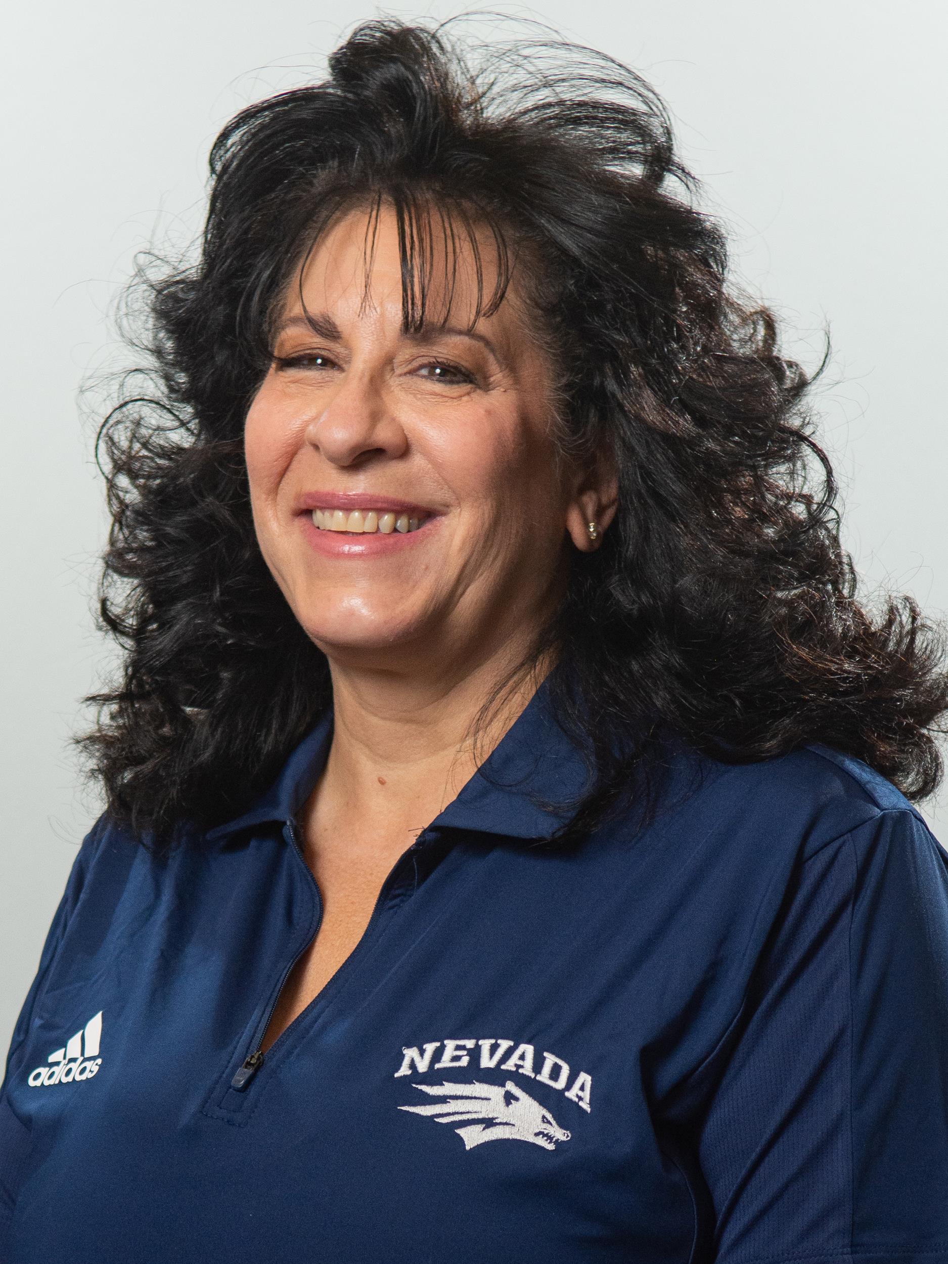 Cindy Breeden 2021-22 headshot