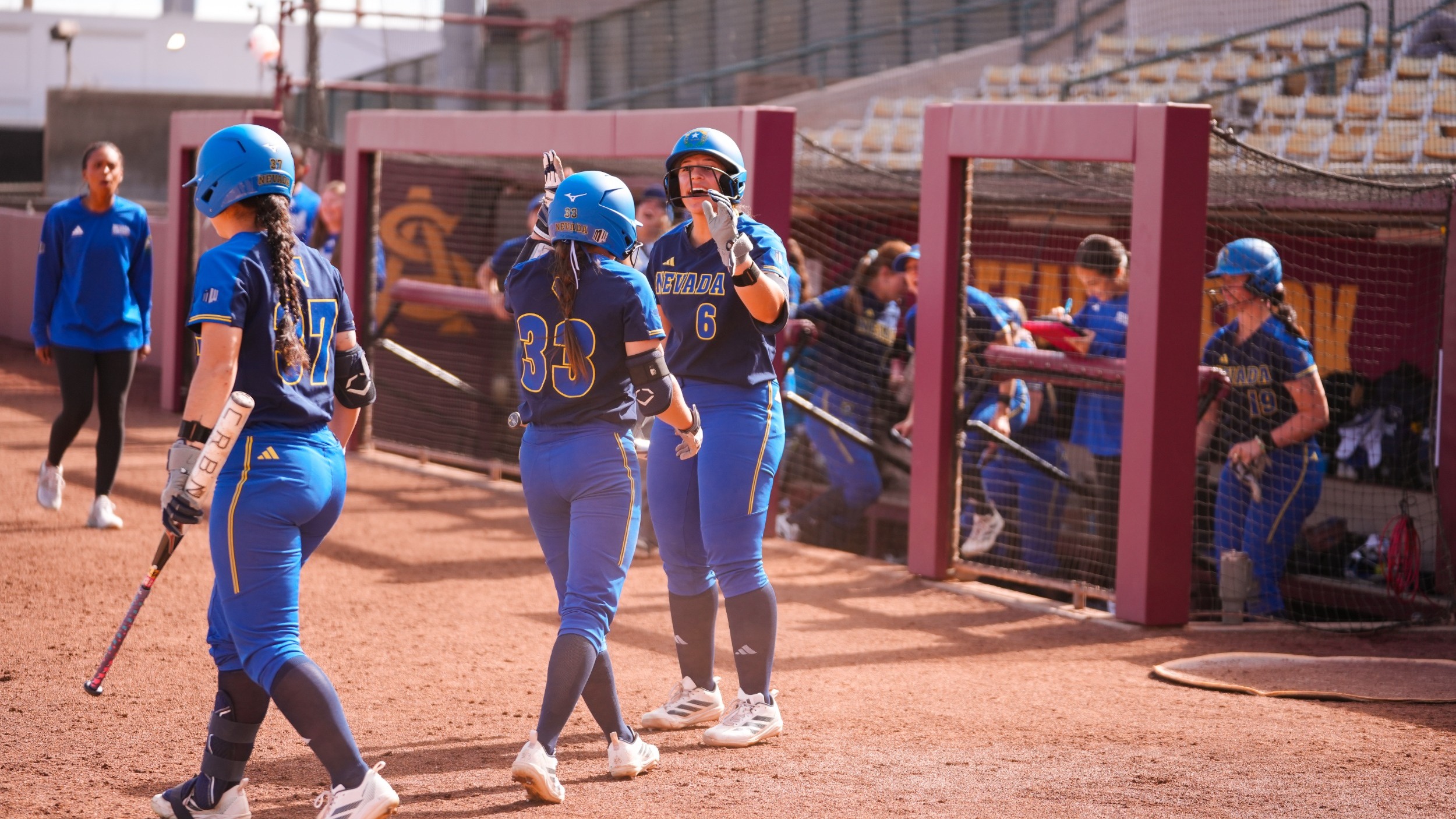 Clark and Di Genova highfive