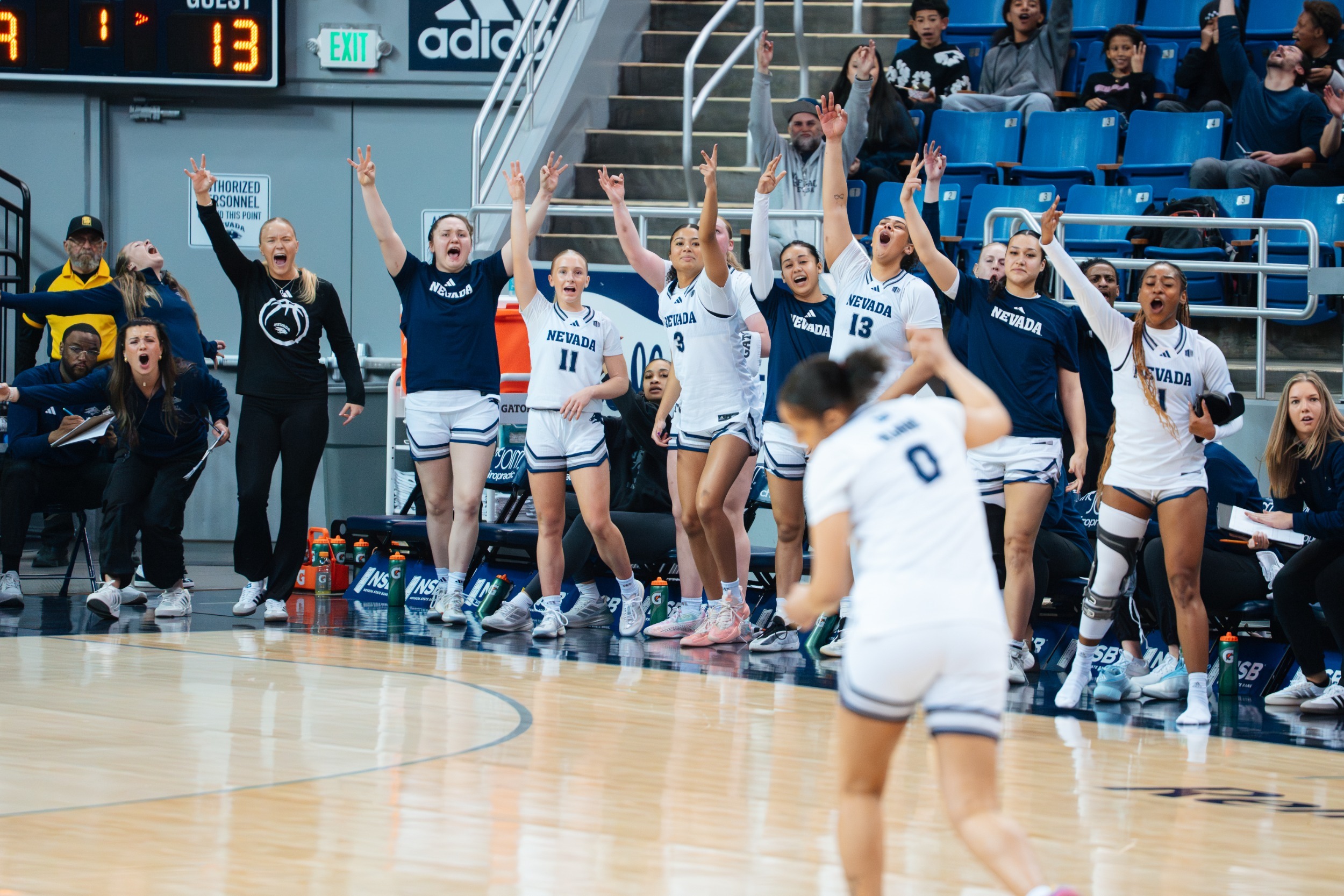 wbb bench celebration vs fresno st