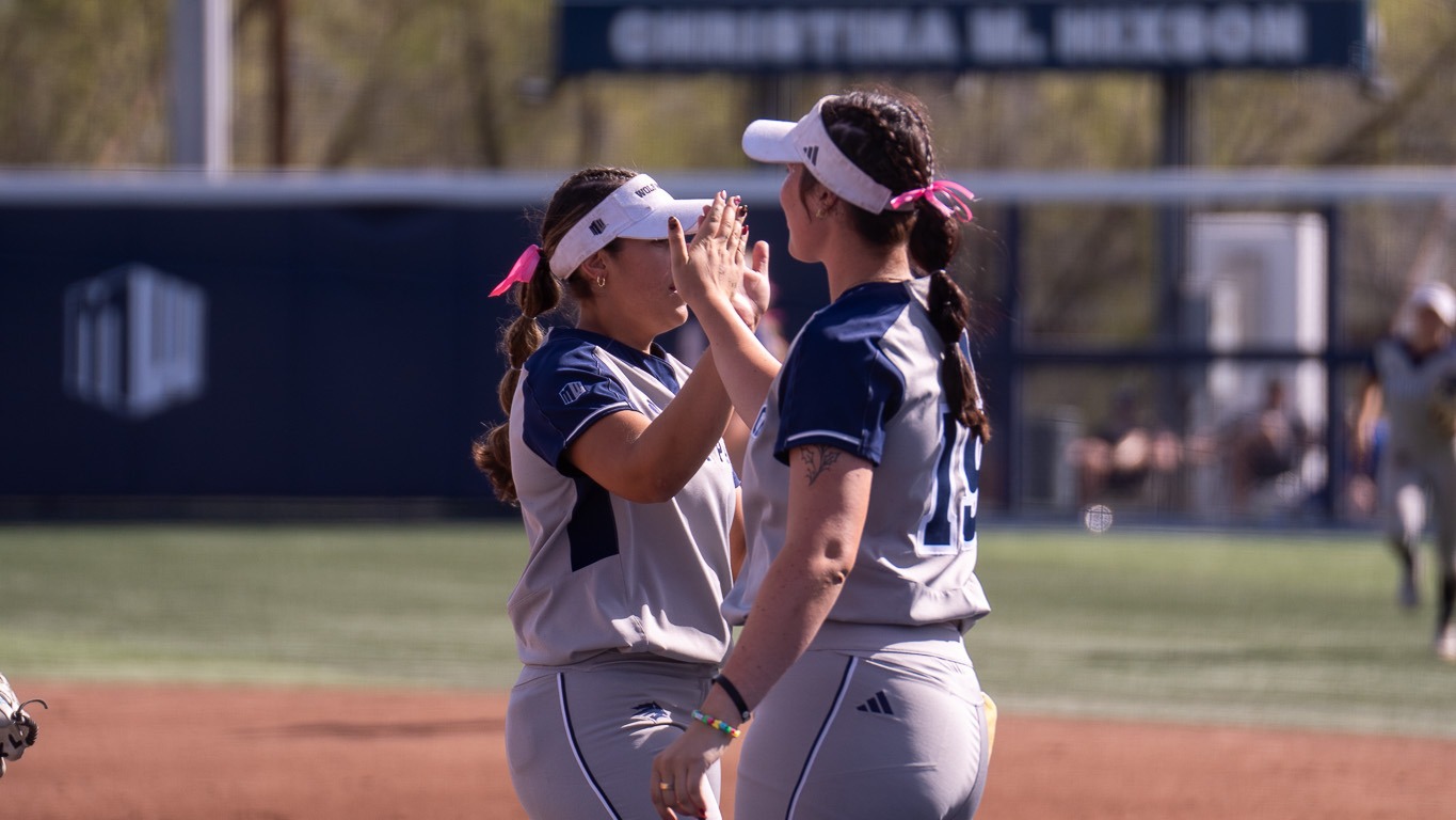 Hannah and Talia high five