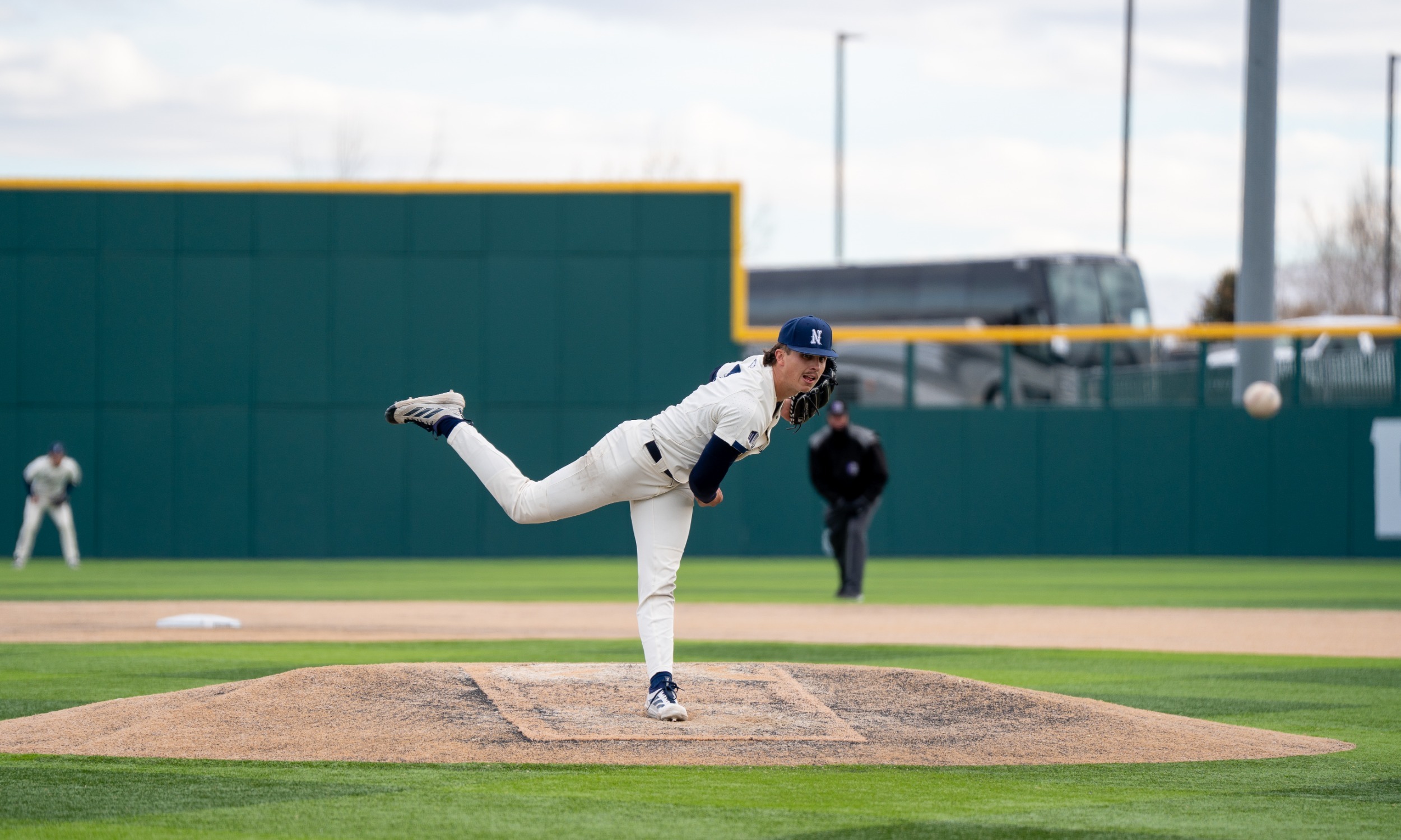 Aidan Brainard delivers a pitch