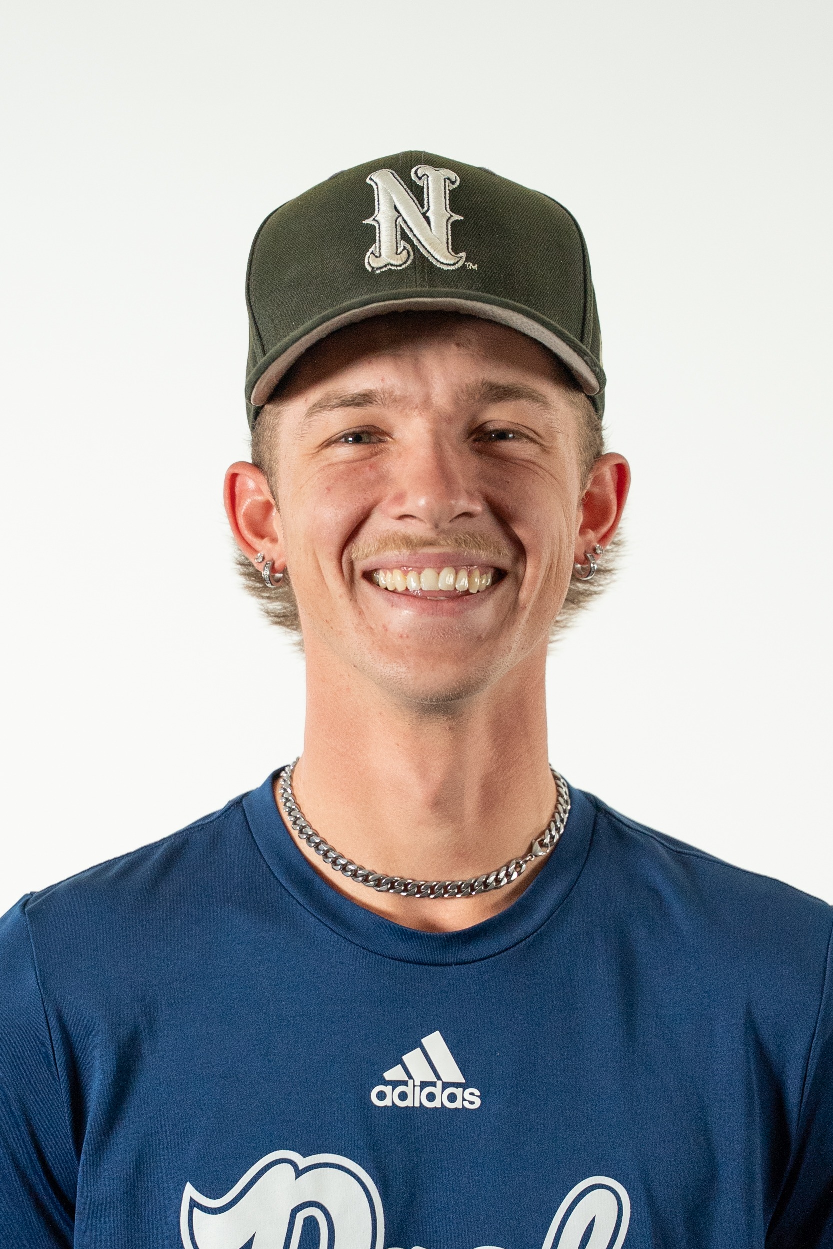 Dustin Thompson