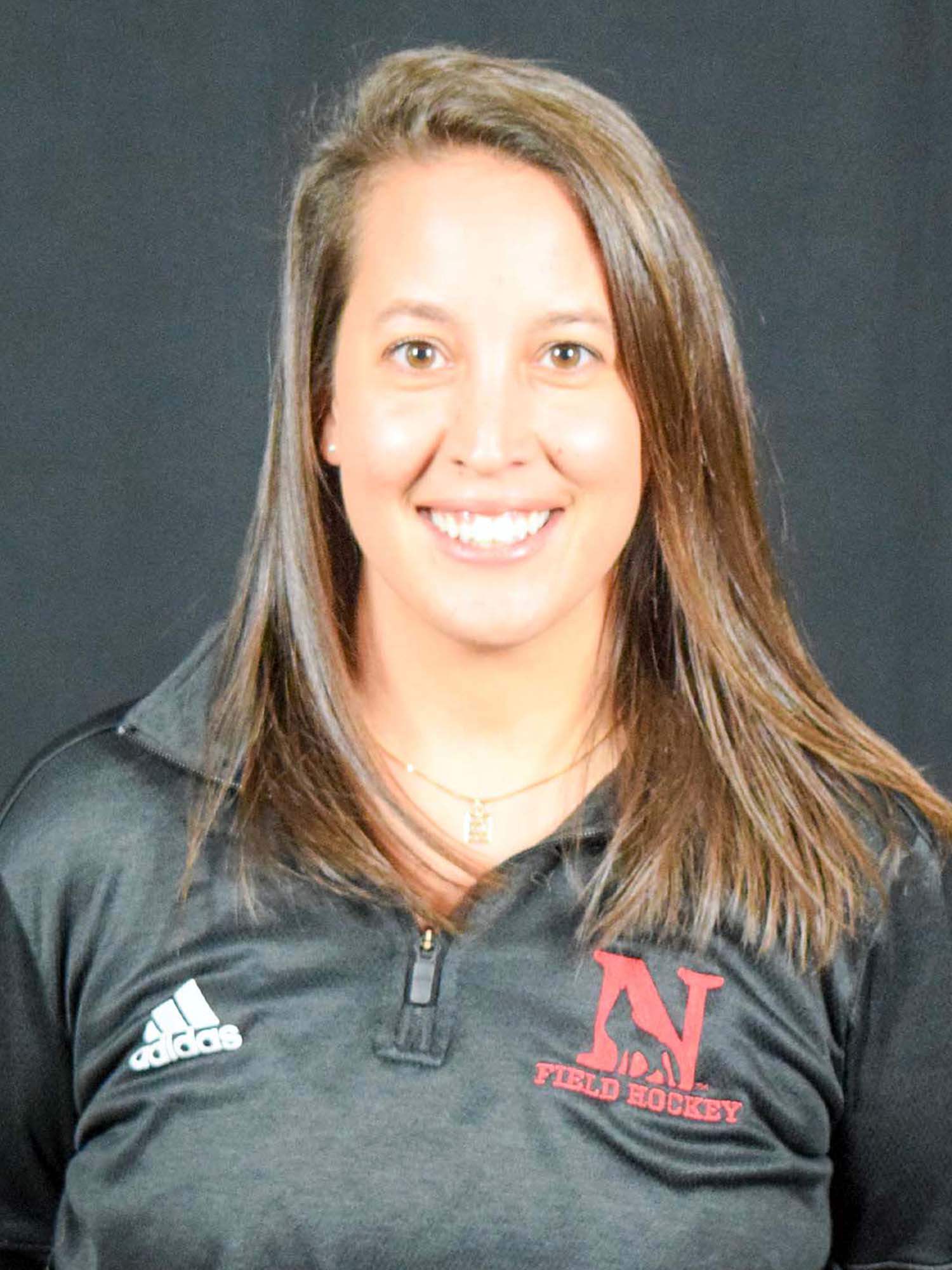 Hannah Dave 2022 Headshot