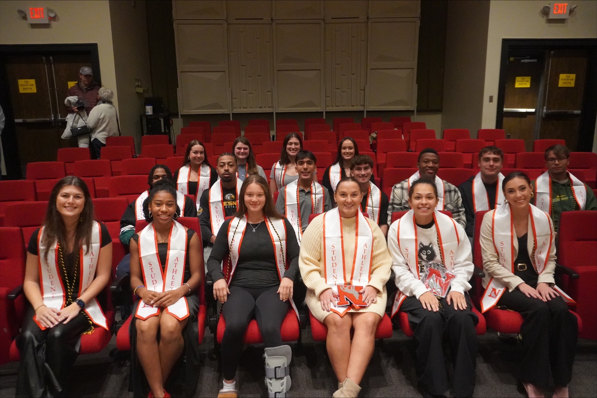 2025 Fall Graduation Recognition Ceremony Photo