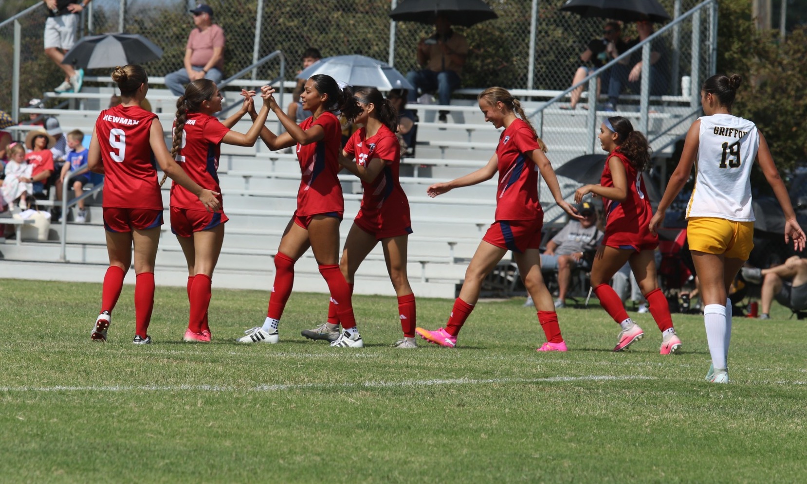 Hernandez scores a goal against the Griffons