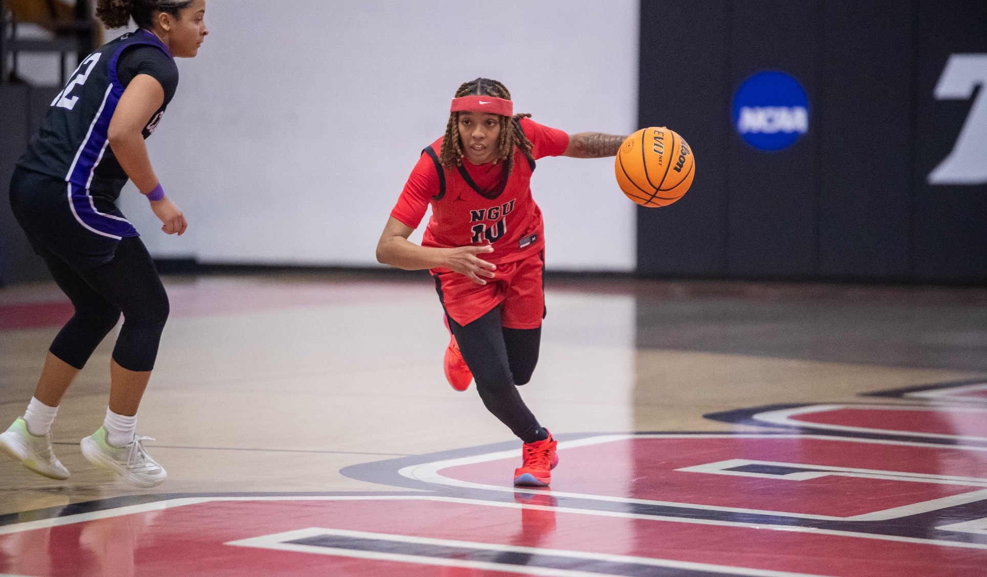 jaylacook vs converse