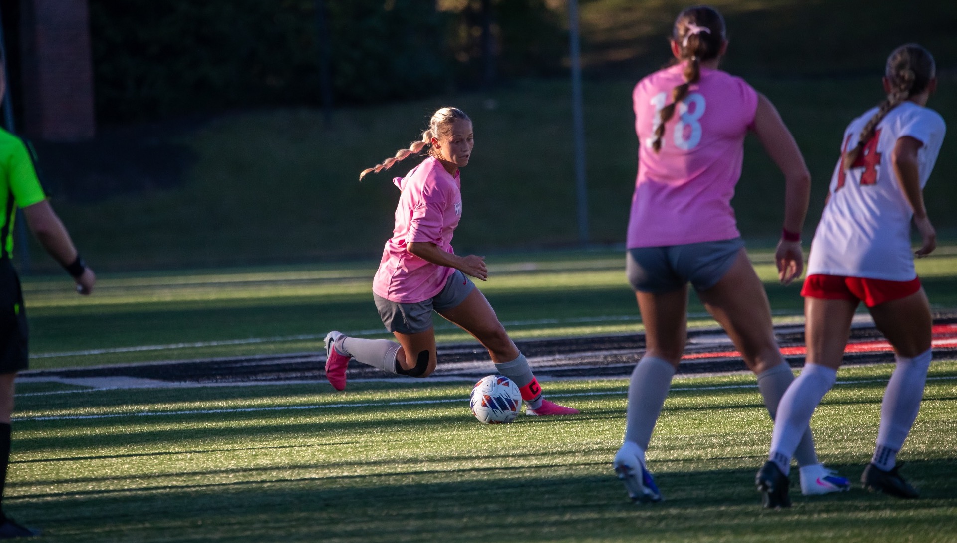 Isabella vs Abbey 
