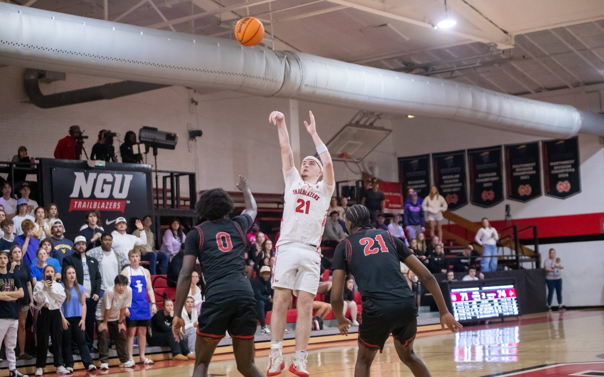 Carter Bobbit vs. Young Harris