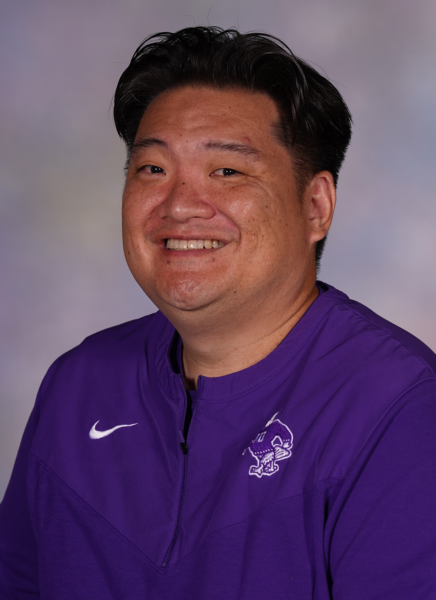 Ren Cefra 2023 Headshot