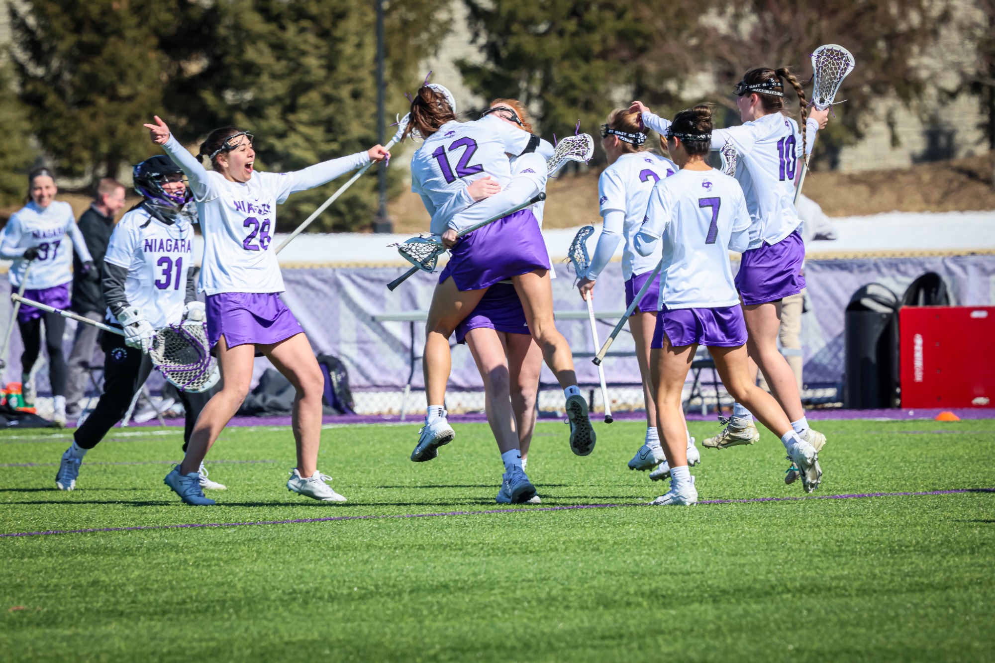 Niagara women's lacrosse defeats Central Michigan 12-11 in overtime on March 9, 2025