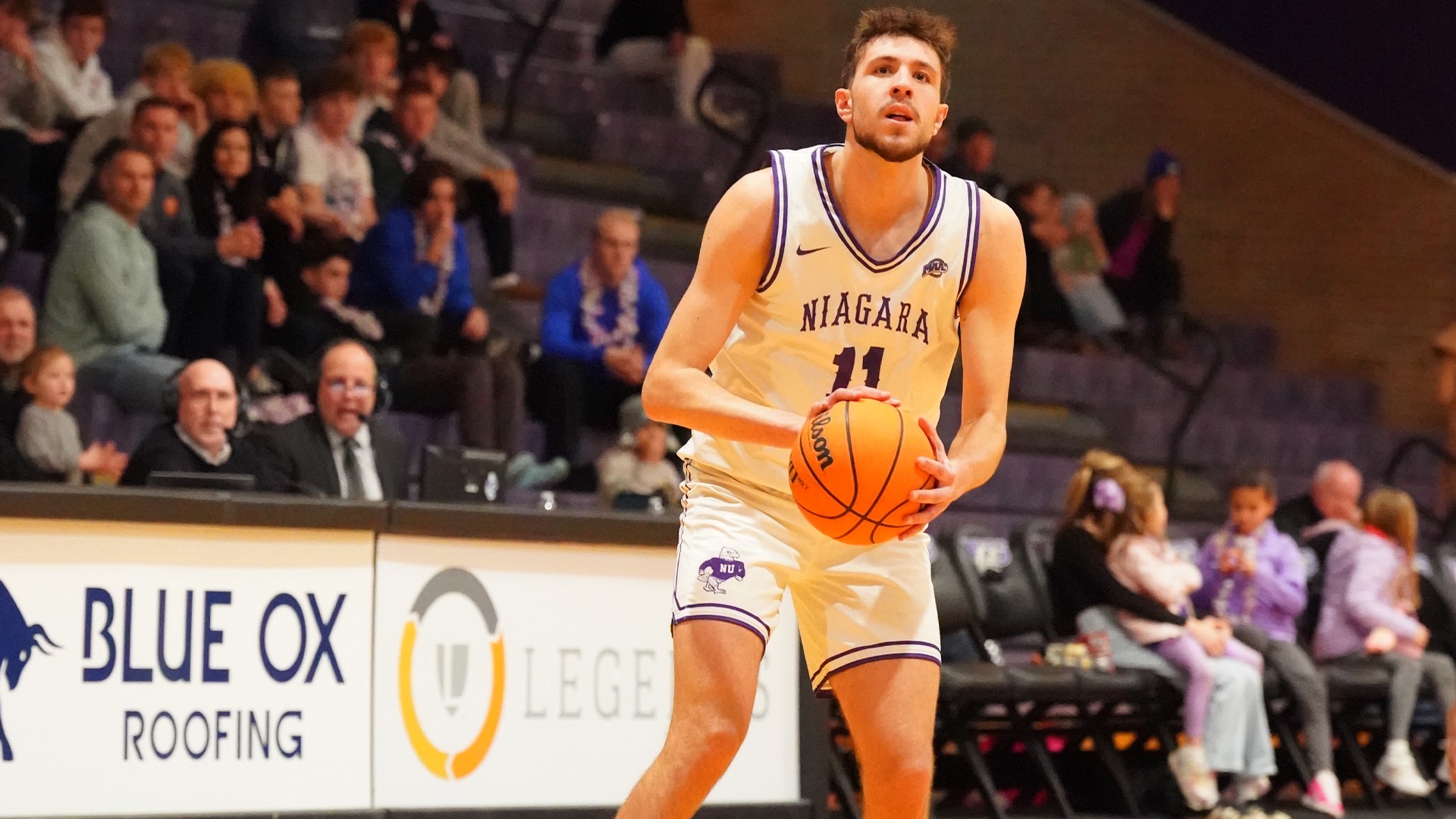 Vice Zanki Shoots a Three Against Sacred Heart 2026