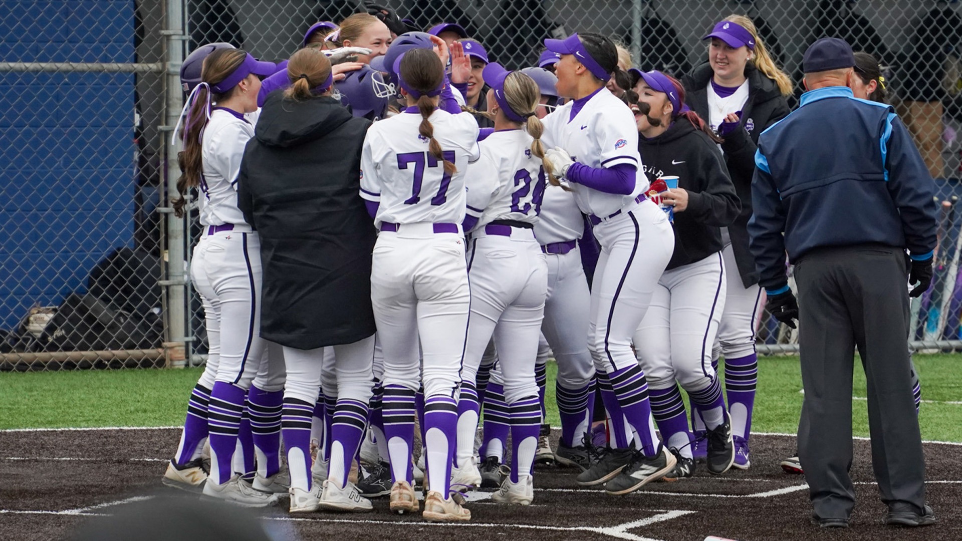 Softball celebrates homerun against UB 4/1