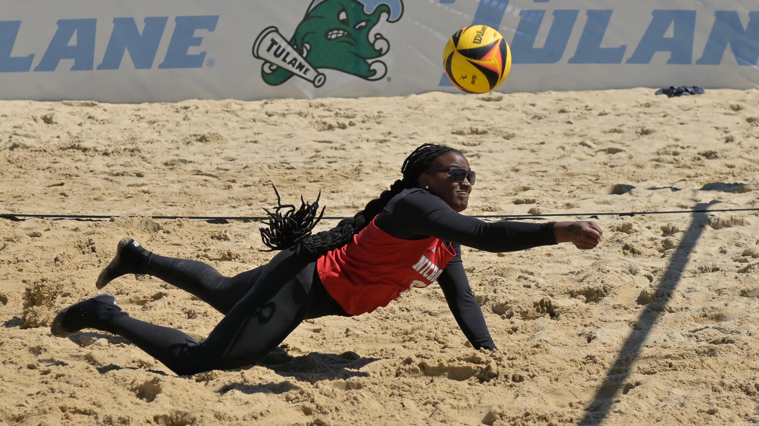 Ja'Mya Holmes Women's Beach Volleyball Nicholls State University