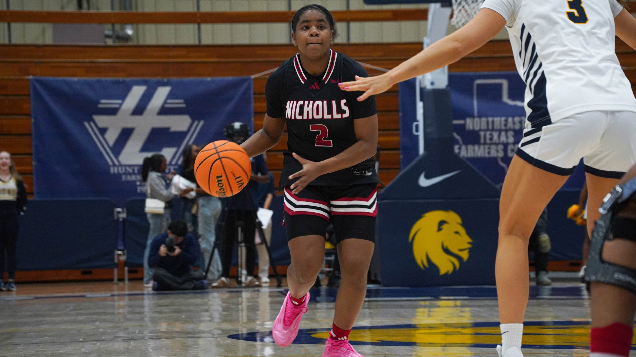 Wilson Dribble ETAMU