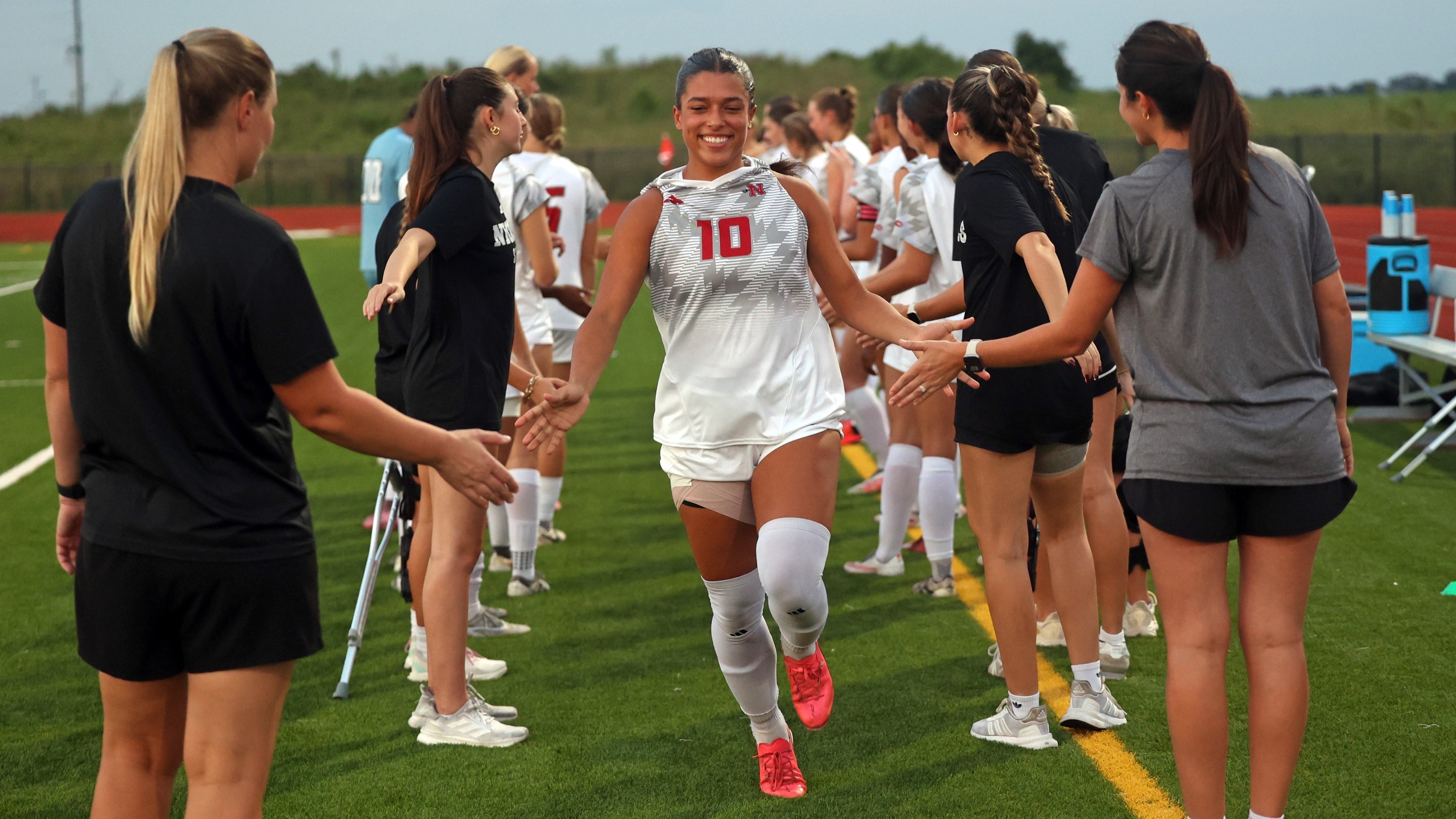 Kate Guillory starting lineup photo