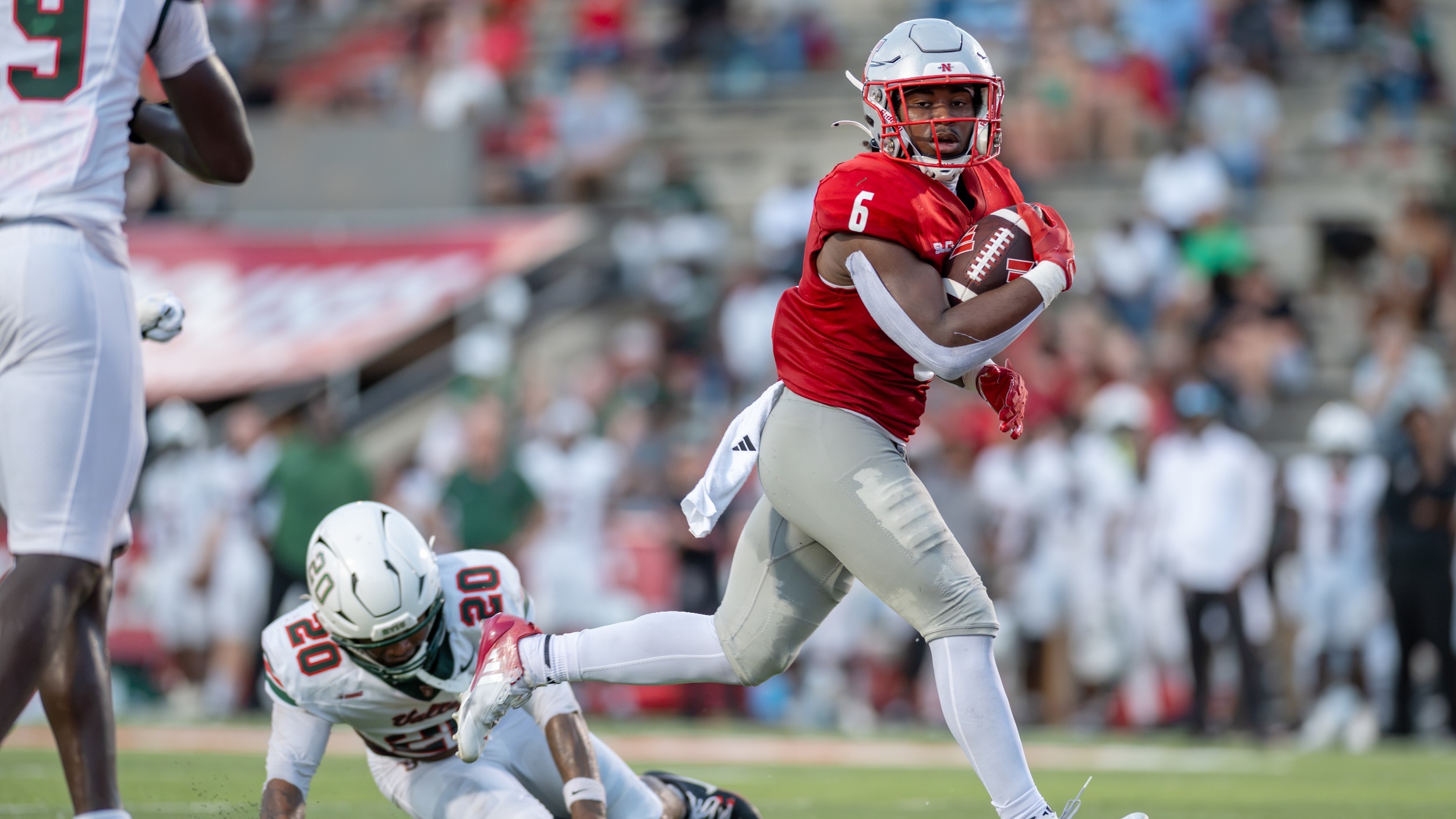 Tamaj Hoffman rushes in for a touchdown against MVSU