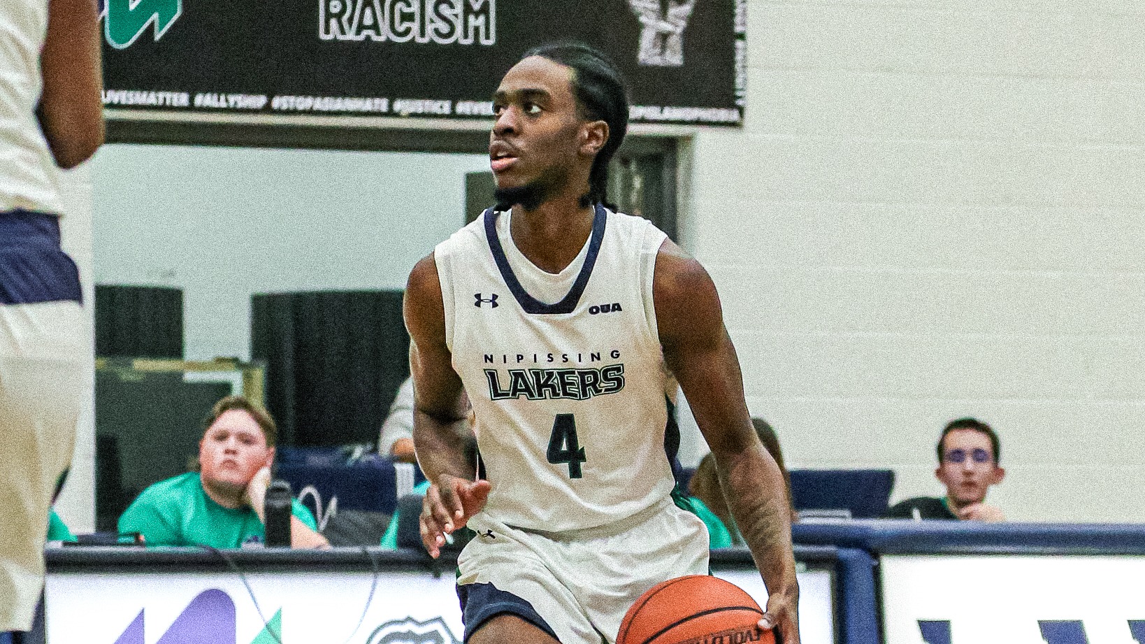 Excell-Johnson surveys a shot