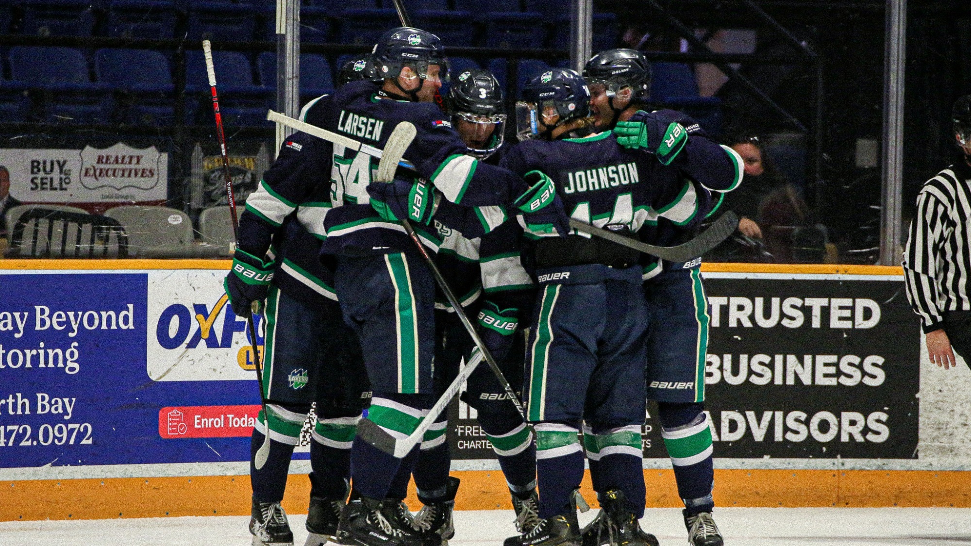 Lakers MHKY celebrates a goal
