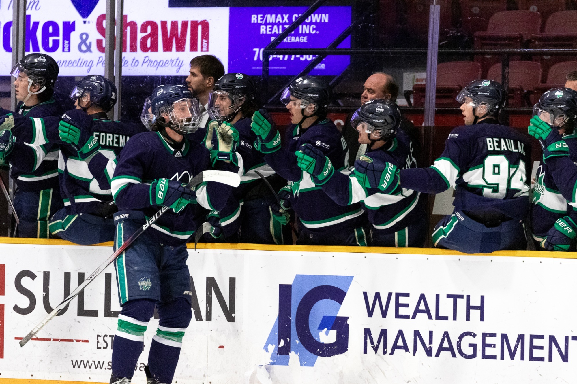 Lakers celebrate a goal against RMC