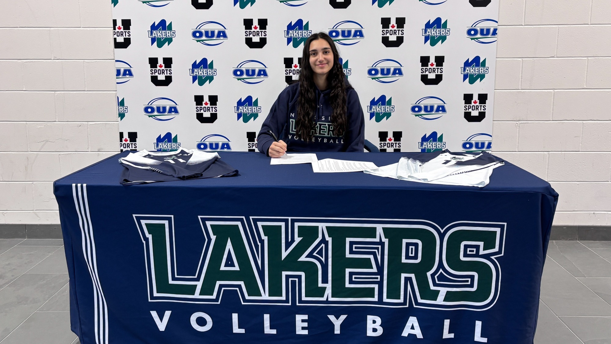 Layla Gonsalves WVB recruit 2026