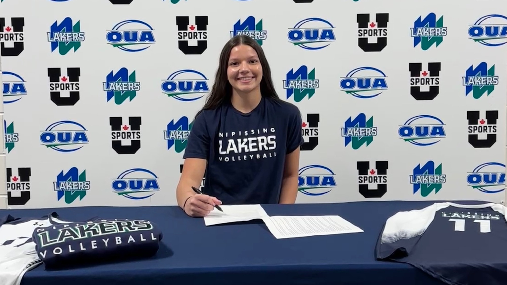 Bea Pangelly signs with Lakers for 2026 season