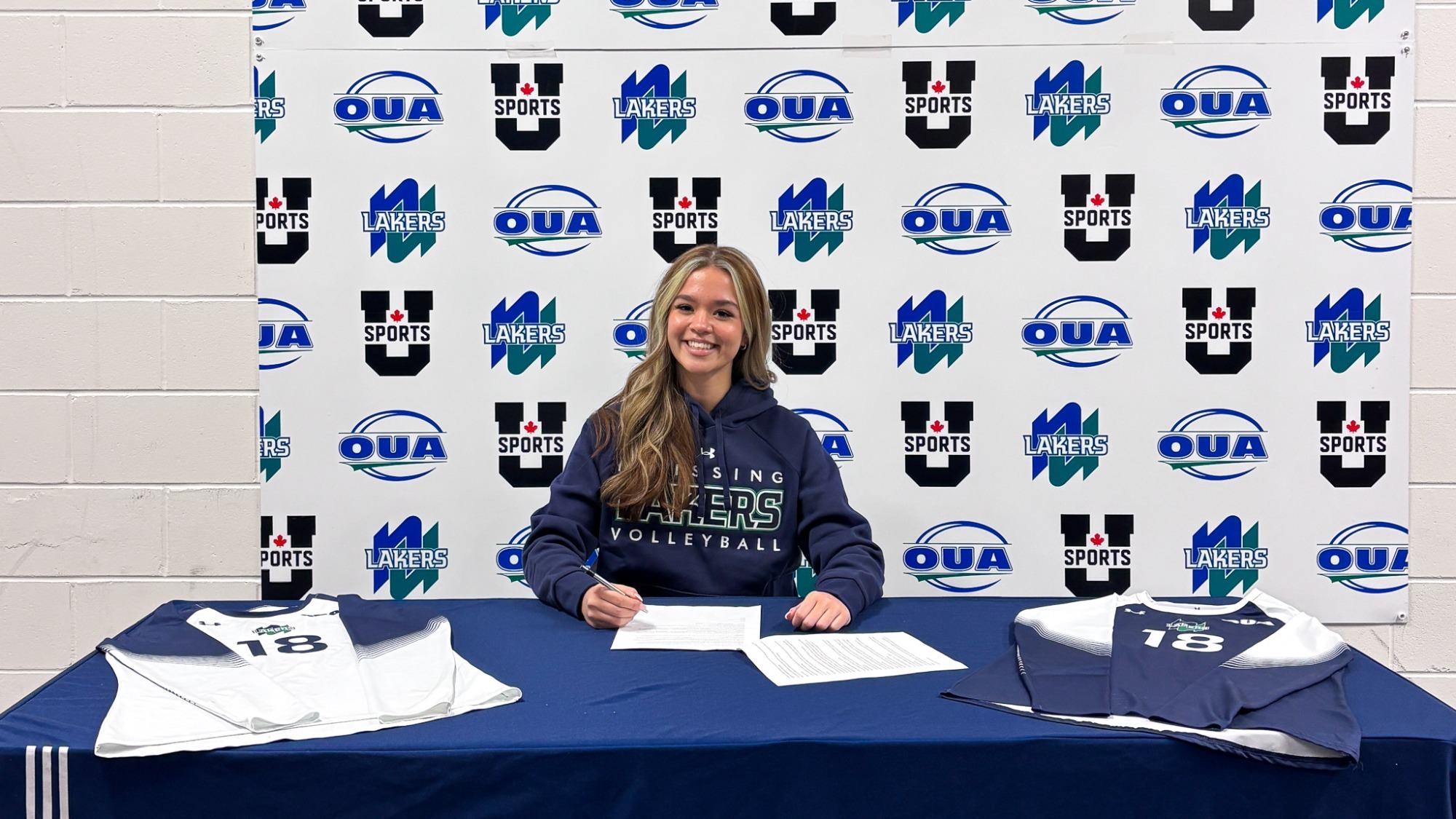 Kaylee Holmes signs with Nipissing WVB