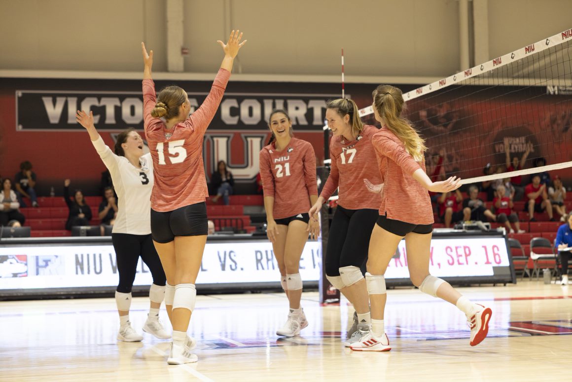 Huskies Crowned KC Roos Classic Champions NIU Athletics