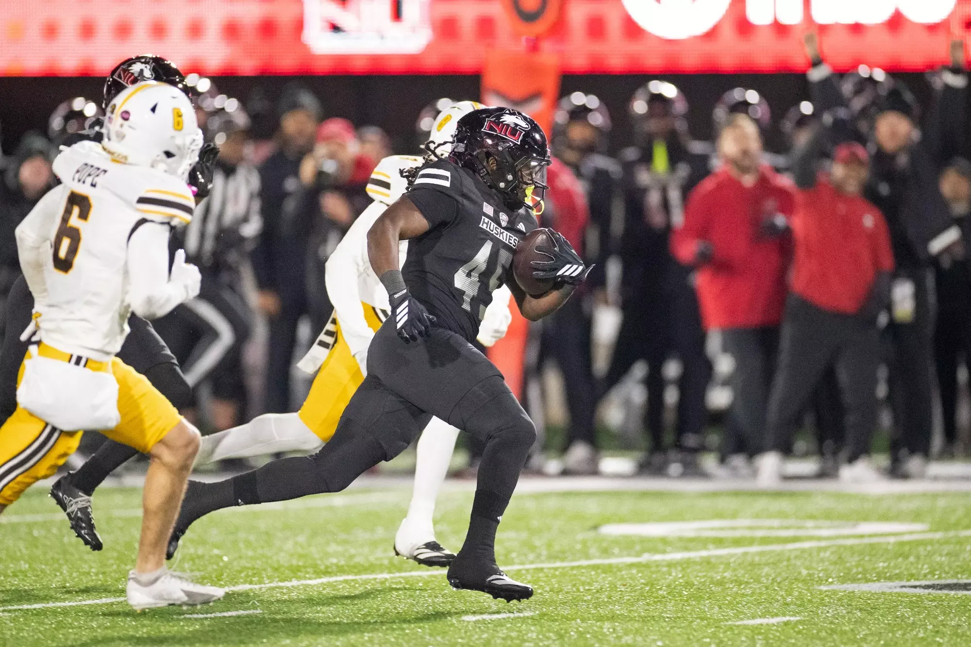 FB25 - Telly Johnson Jr. vs WMU 11-18