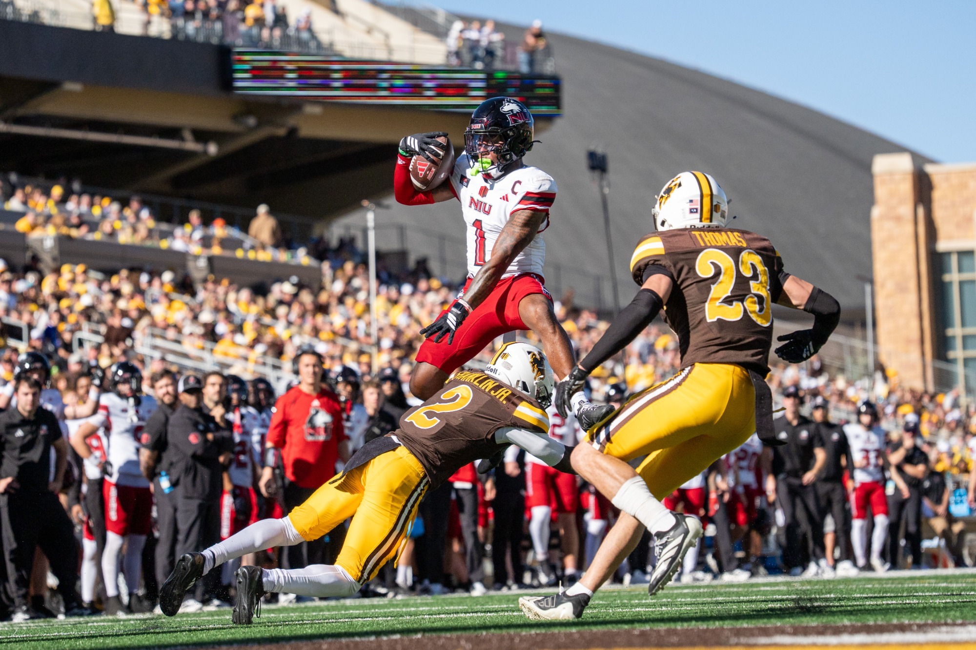 FB - DeAree Rogers hurdles defender at Wyoming 10-17-26