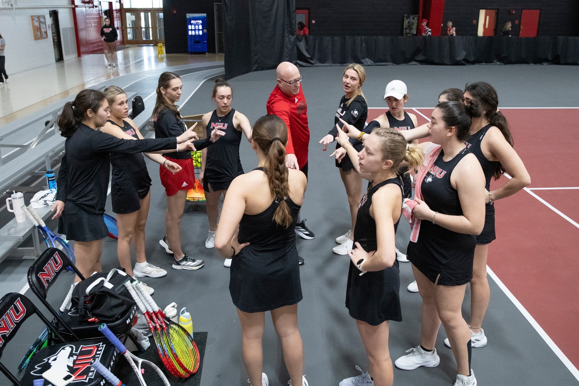 WTen26 Team Circle