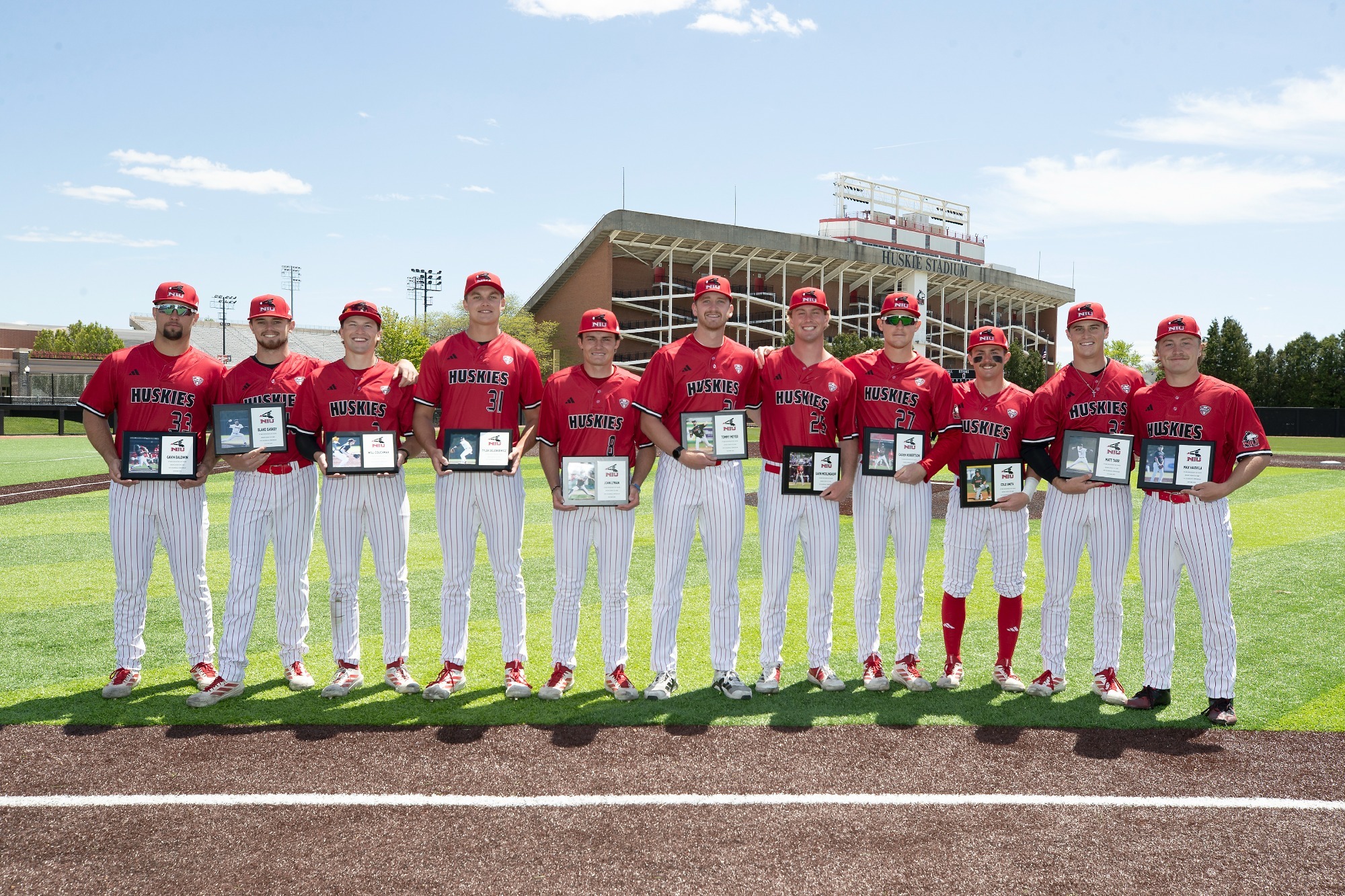 BASE - 2026 NIU Baseball Seniors