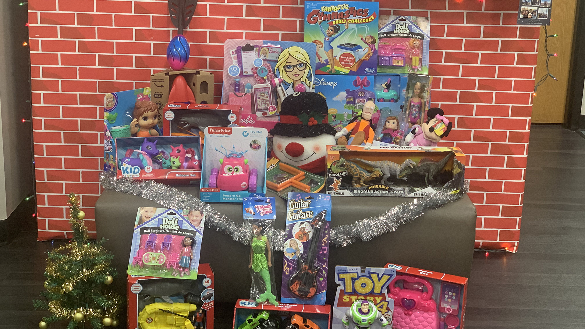 2019 NJCU SAAC Toy Donation 1