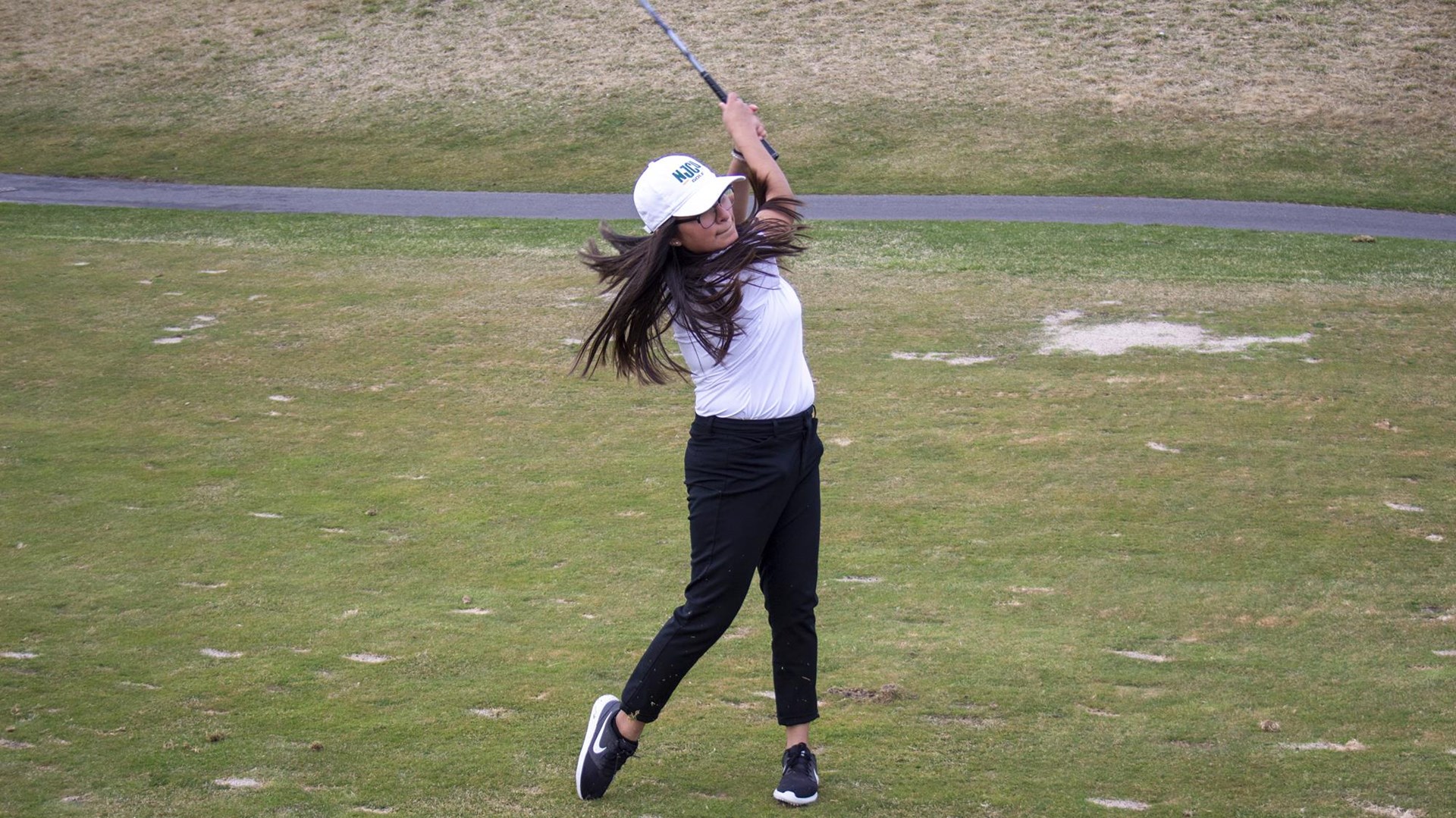 Elizabeth Bello Women's Golf New Jersey City University Athletics