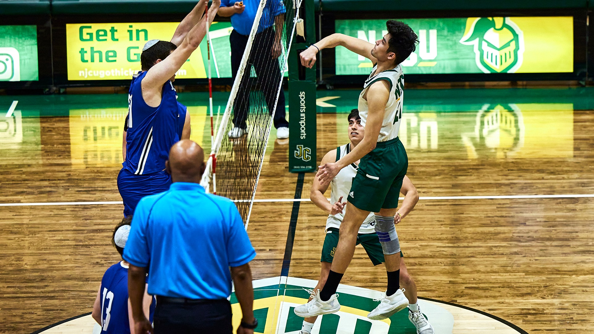 Nate Aguilar Men's Volleyball New Jersey City University Athletics