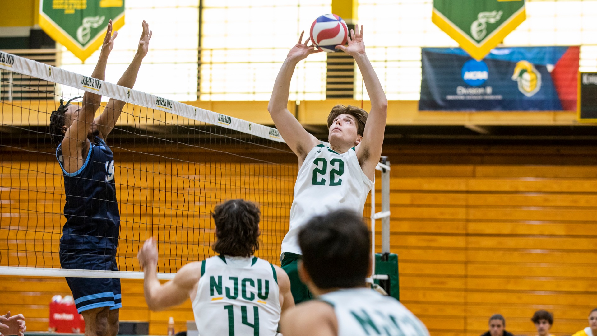 Men's Volleyball Competes on Day One of Cougar Kickoff Classic New