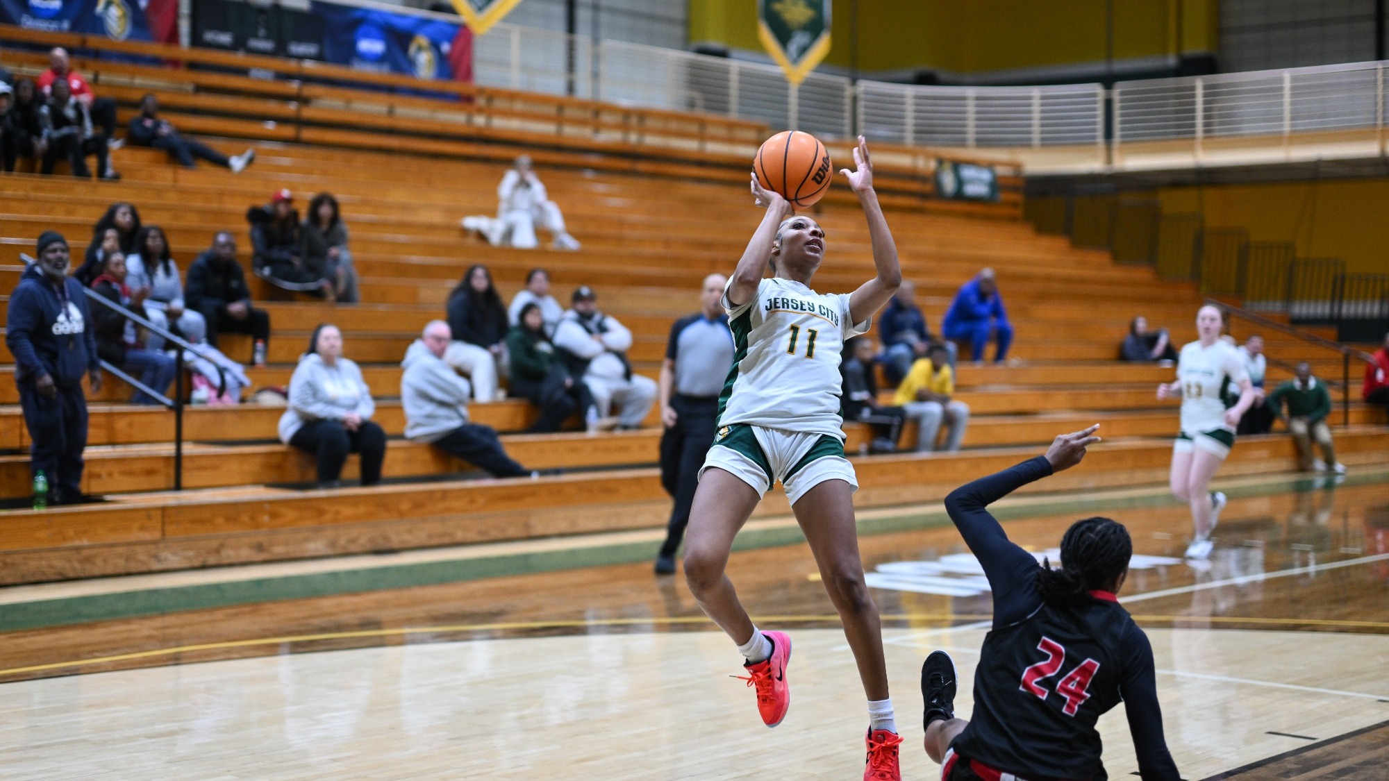 Na'Tori Postell 25-4