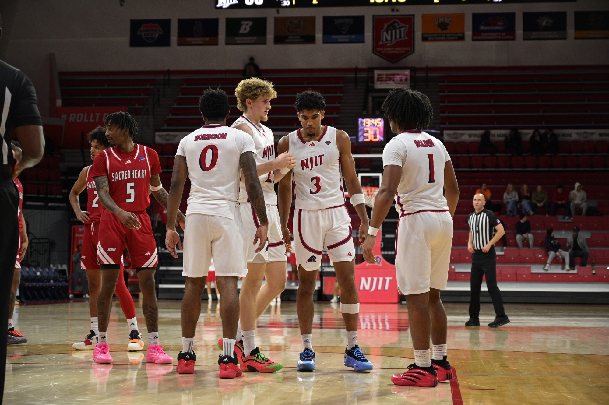 Huddle vs Sacred Heart
