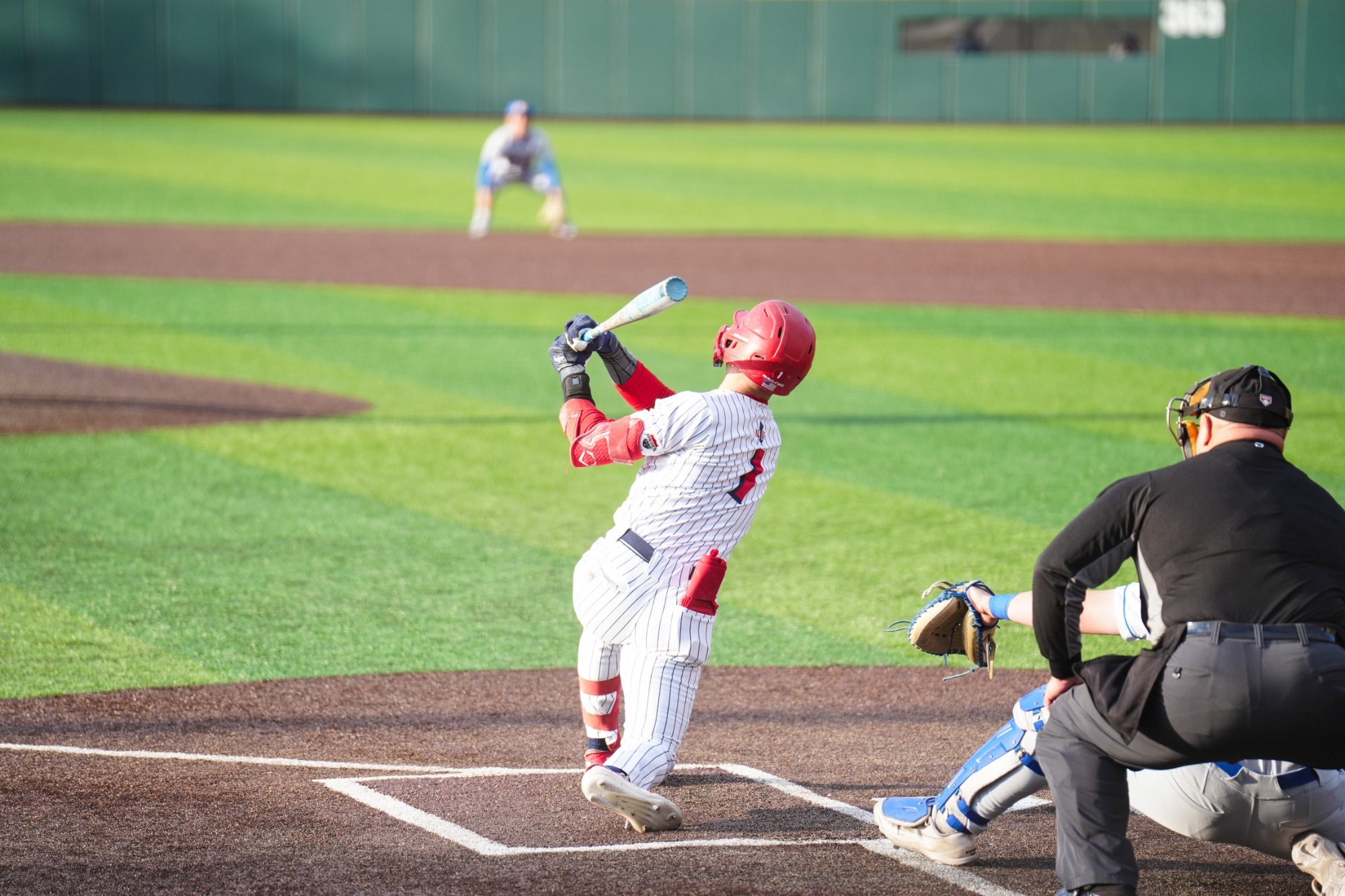 Dillon Can swing vs Hofstra