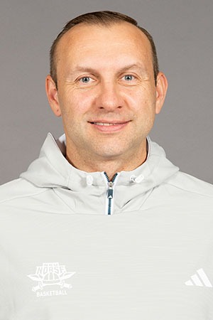 Eric Haut 2023-24