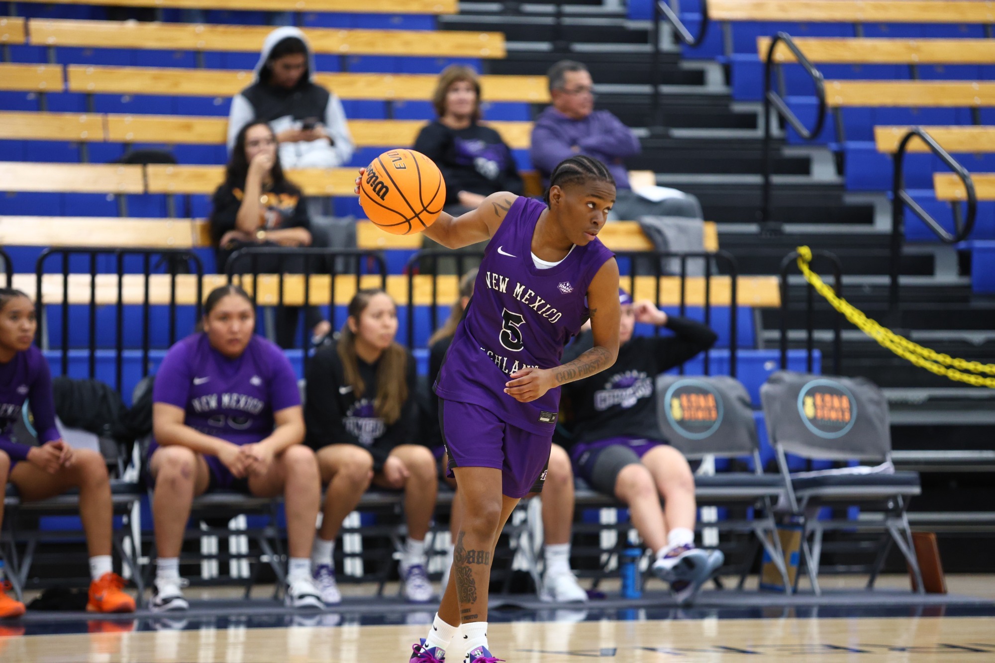 MCLURE DRIBBLE NMHU WBB 25-26