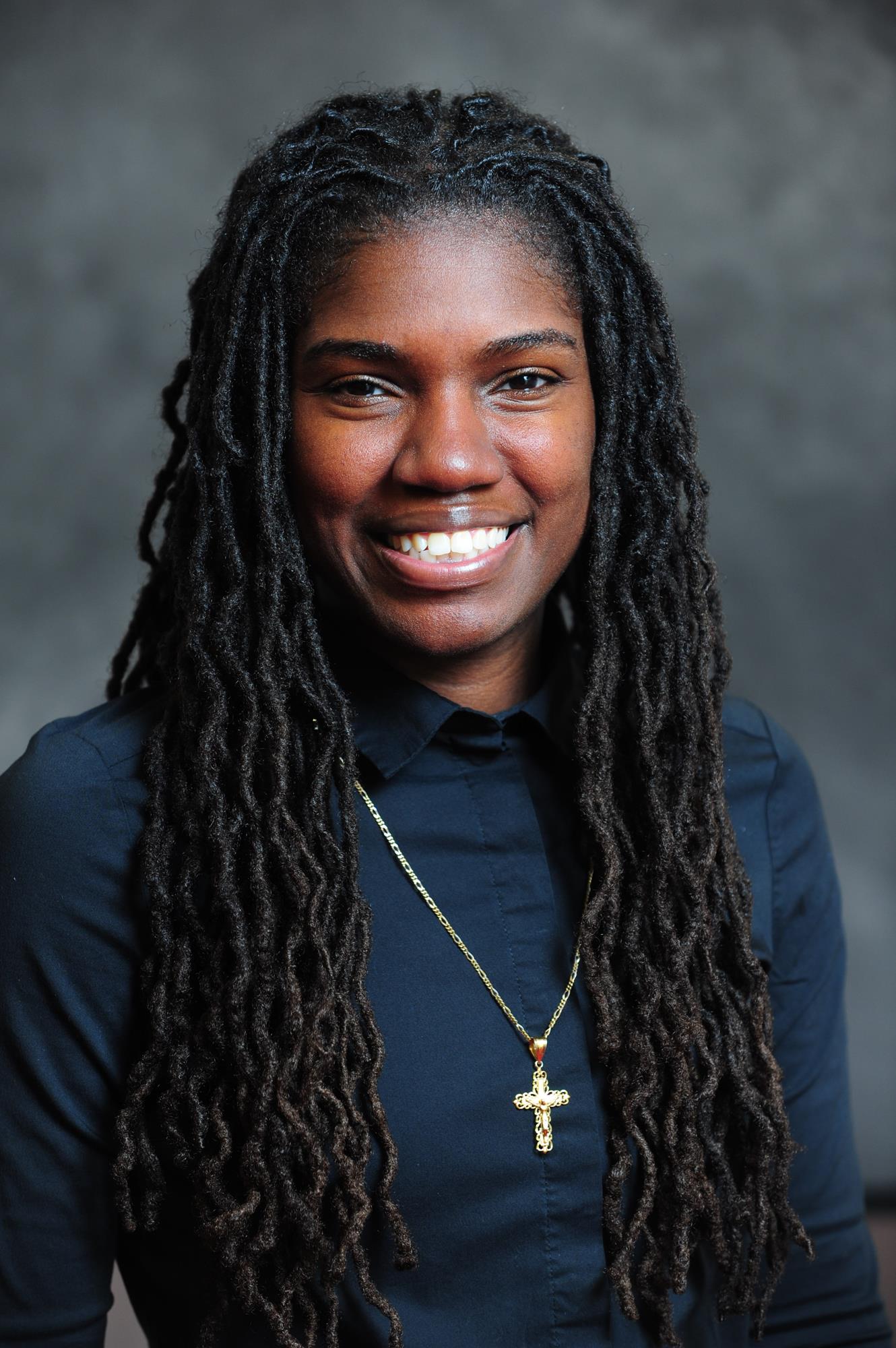 DeAudra Brown - Headshots - GM17 - 3 (Cropped)